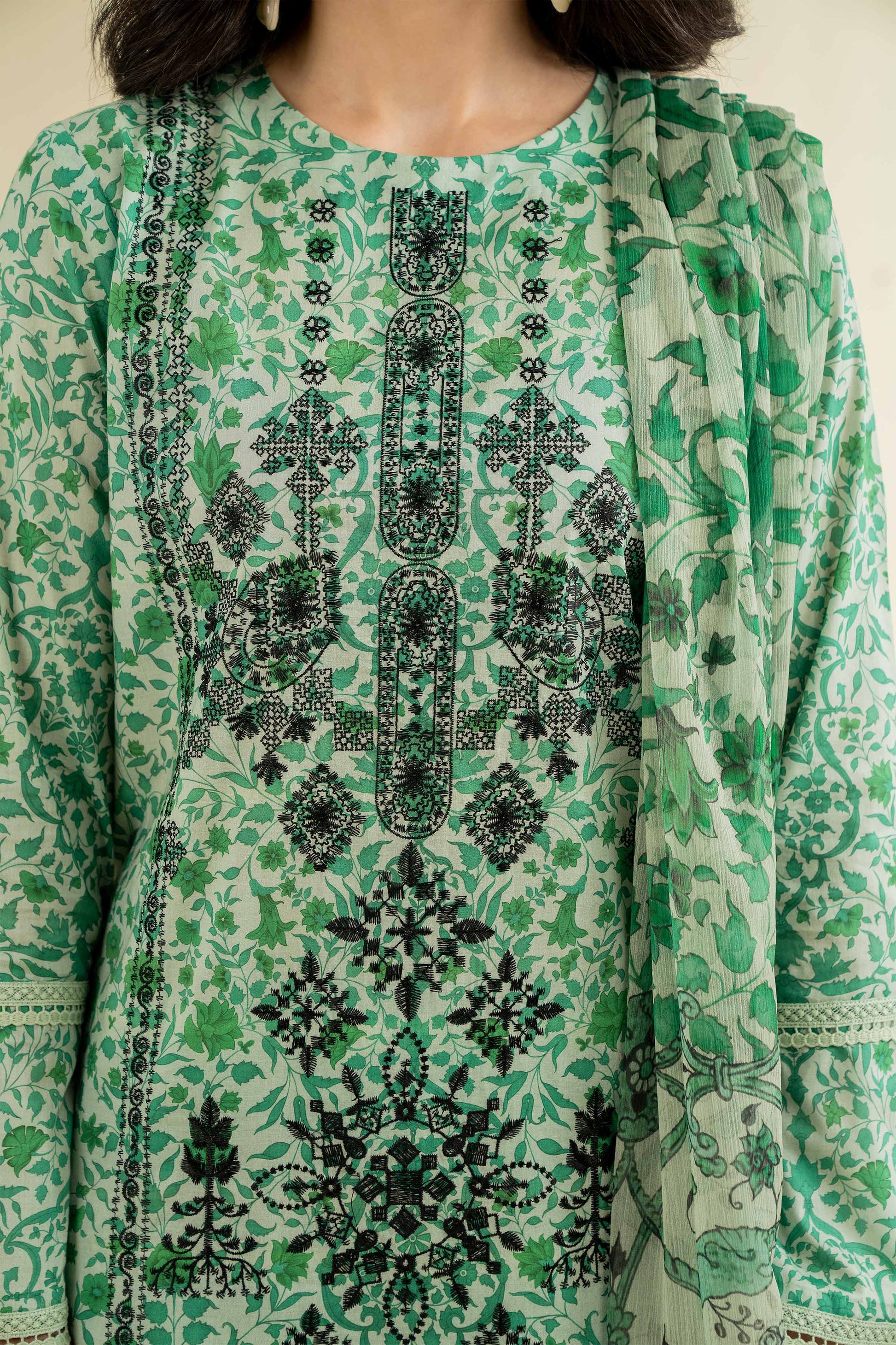 Nishat | Cross Season Edit | 42501082 - Saira Saqlain