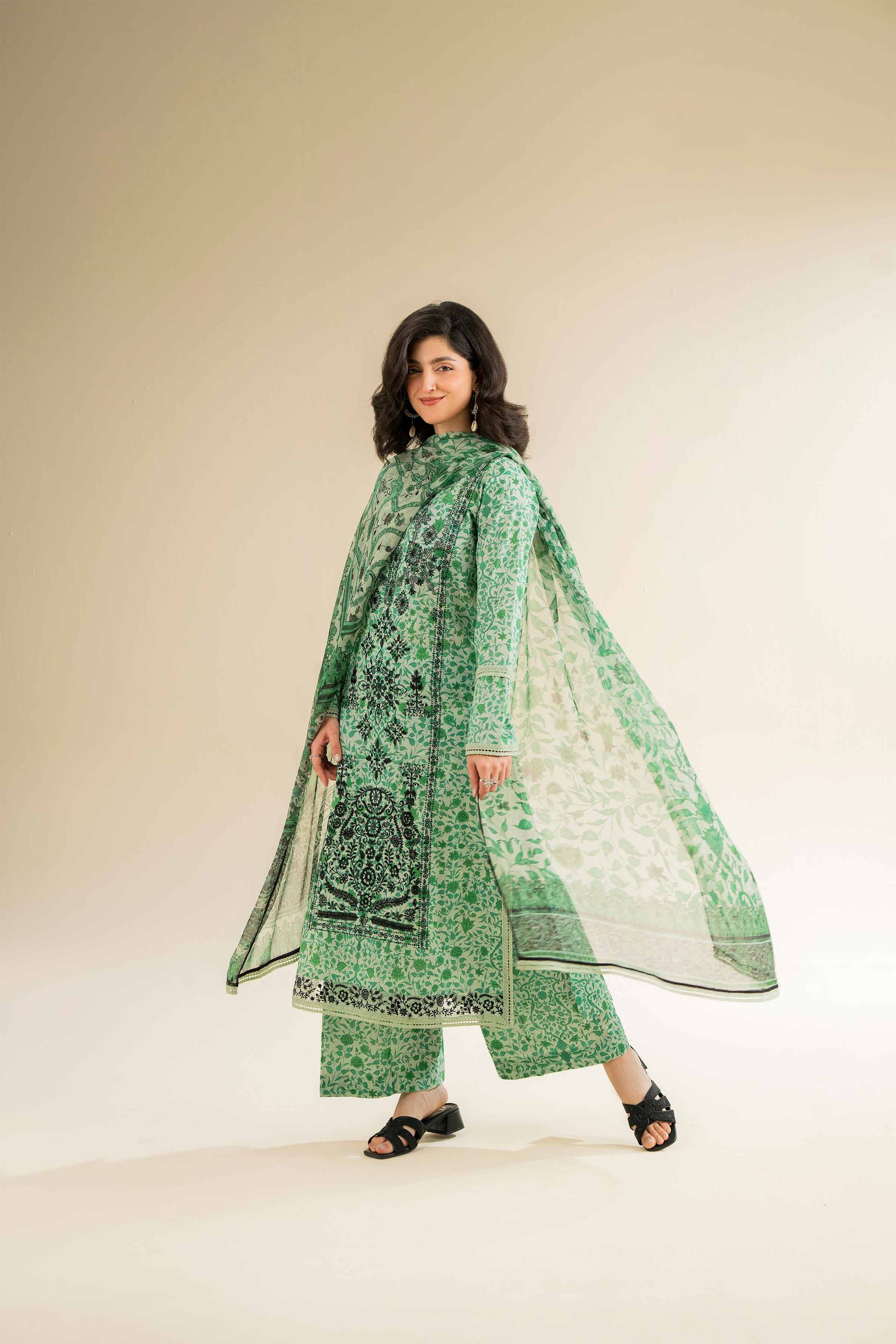 Nishat | Cross Season Edit | 42501082 - Saira Saqlain