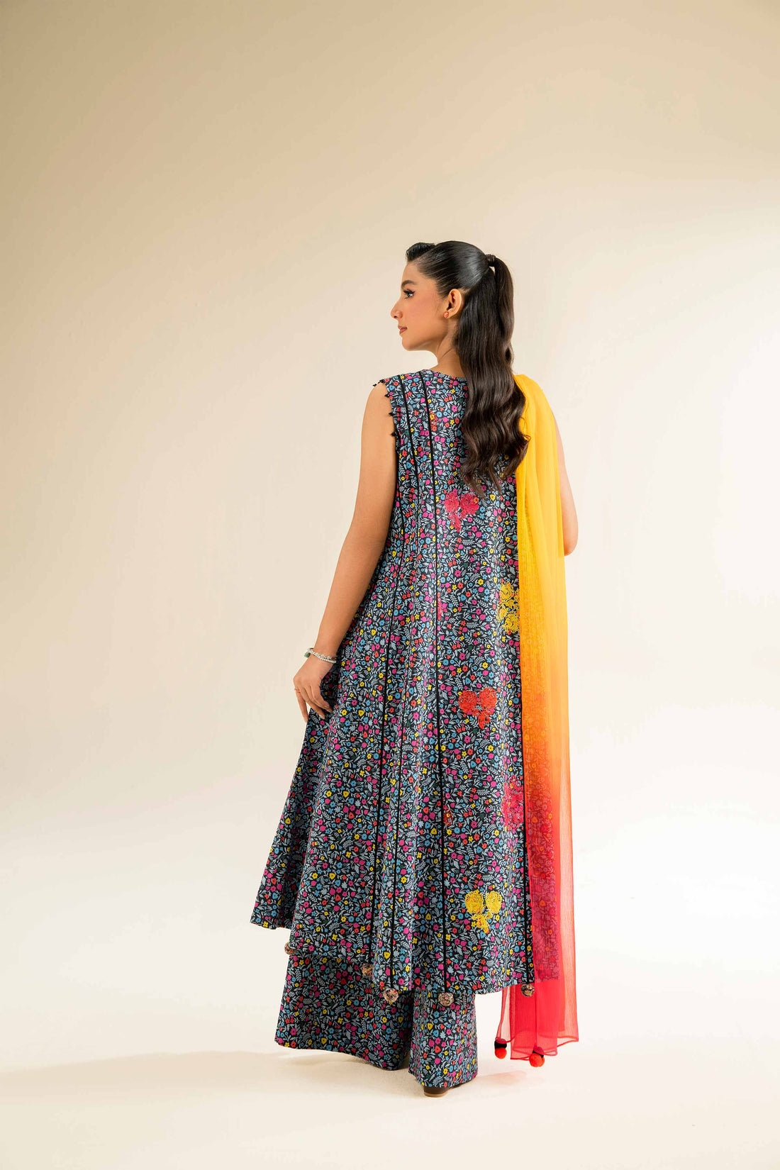 Nishat | Cross Season Edit | 42501087 - Saira Saqlain
