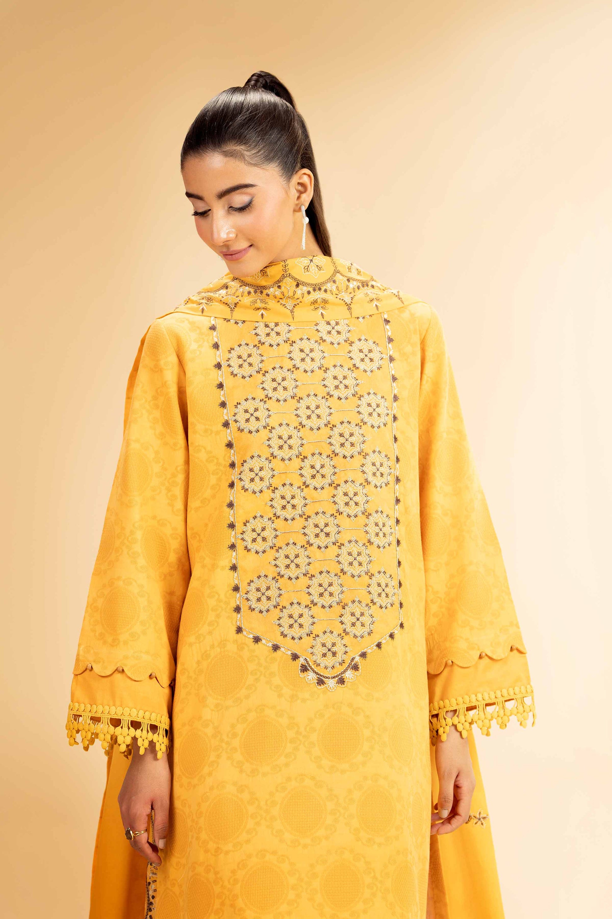 Nishat | Cross Season Edit | 42501100 - Saira Saqlain