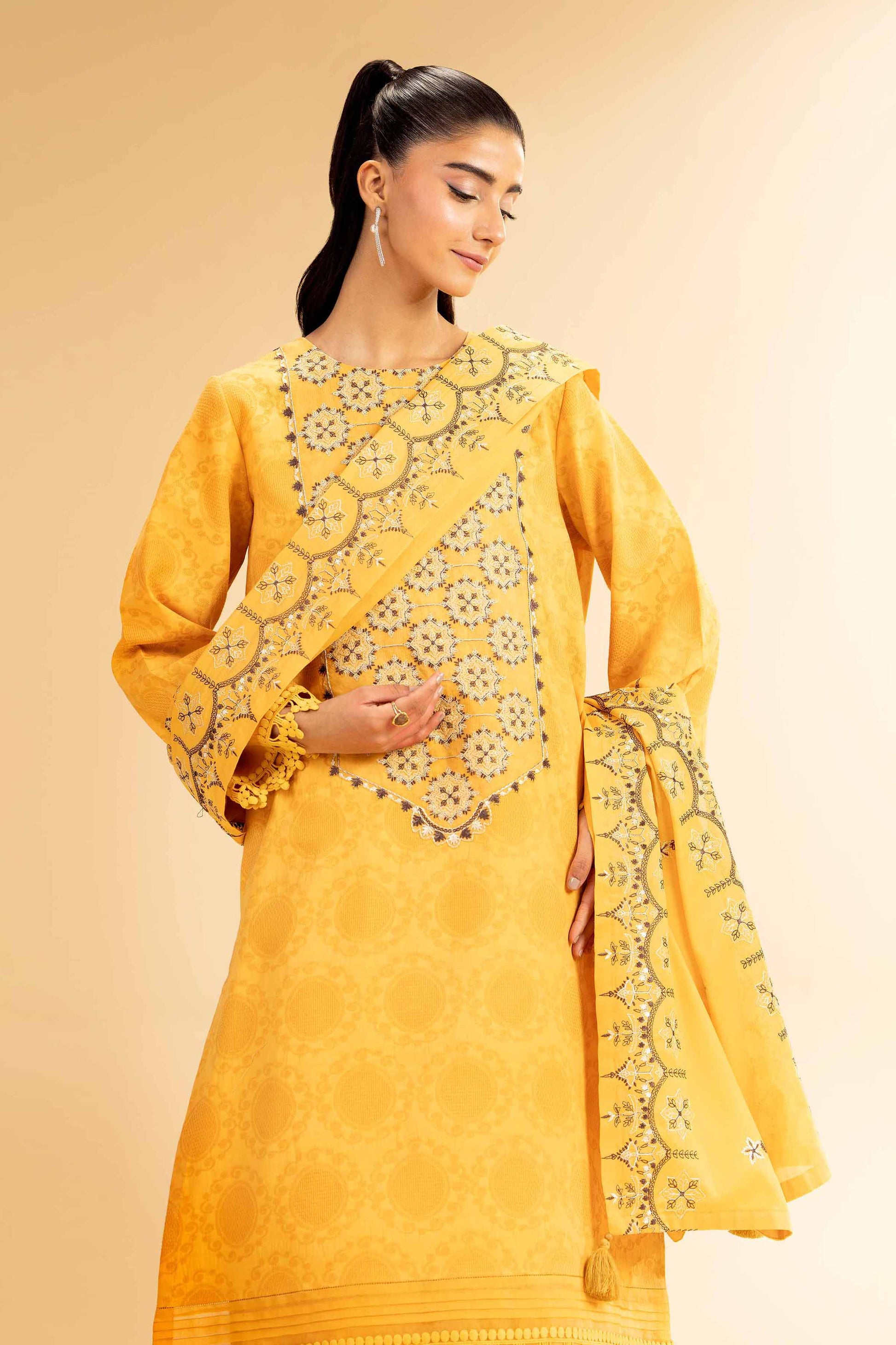Nishat | Cross Season Edit | 42501100 - Saira Saqlain