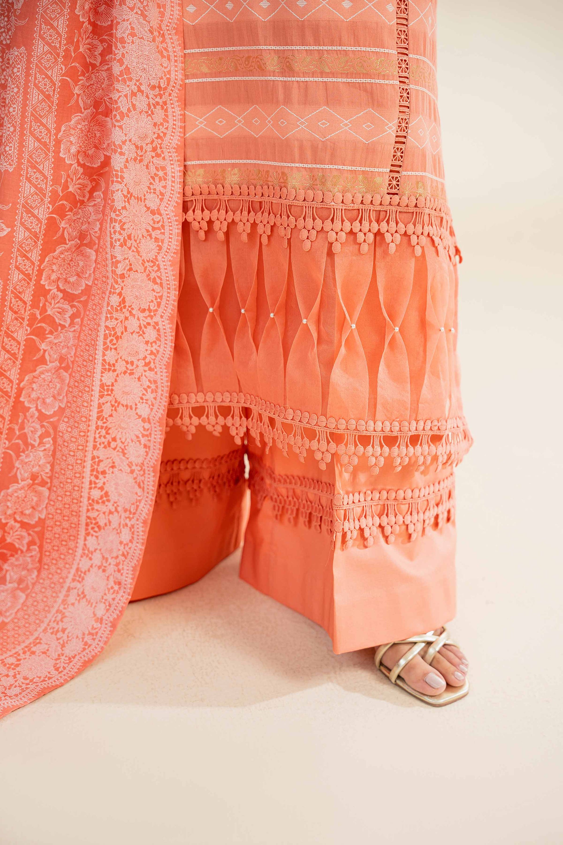 Nishat | Cross Season Edit | 42501107 - Saira Saqlain