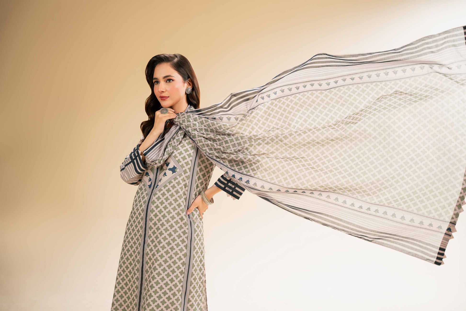 Nishat | Cross Season Edit | 42519173 - Saira Saqlain