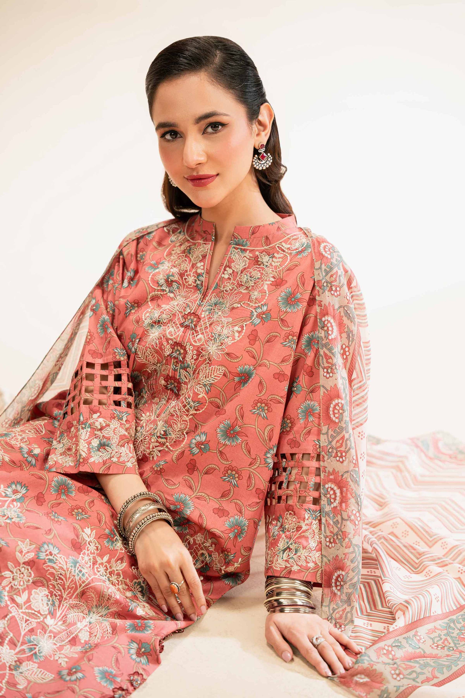 Nishat | Cross Season Edit | 42519174 - Saira Saqlain