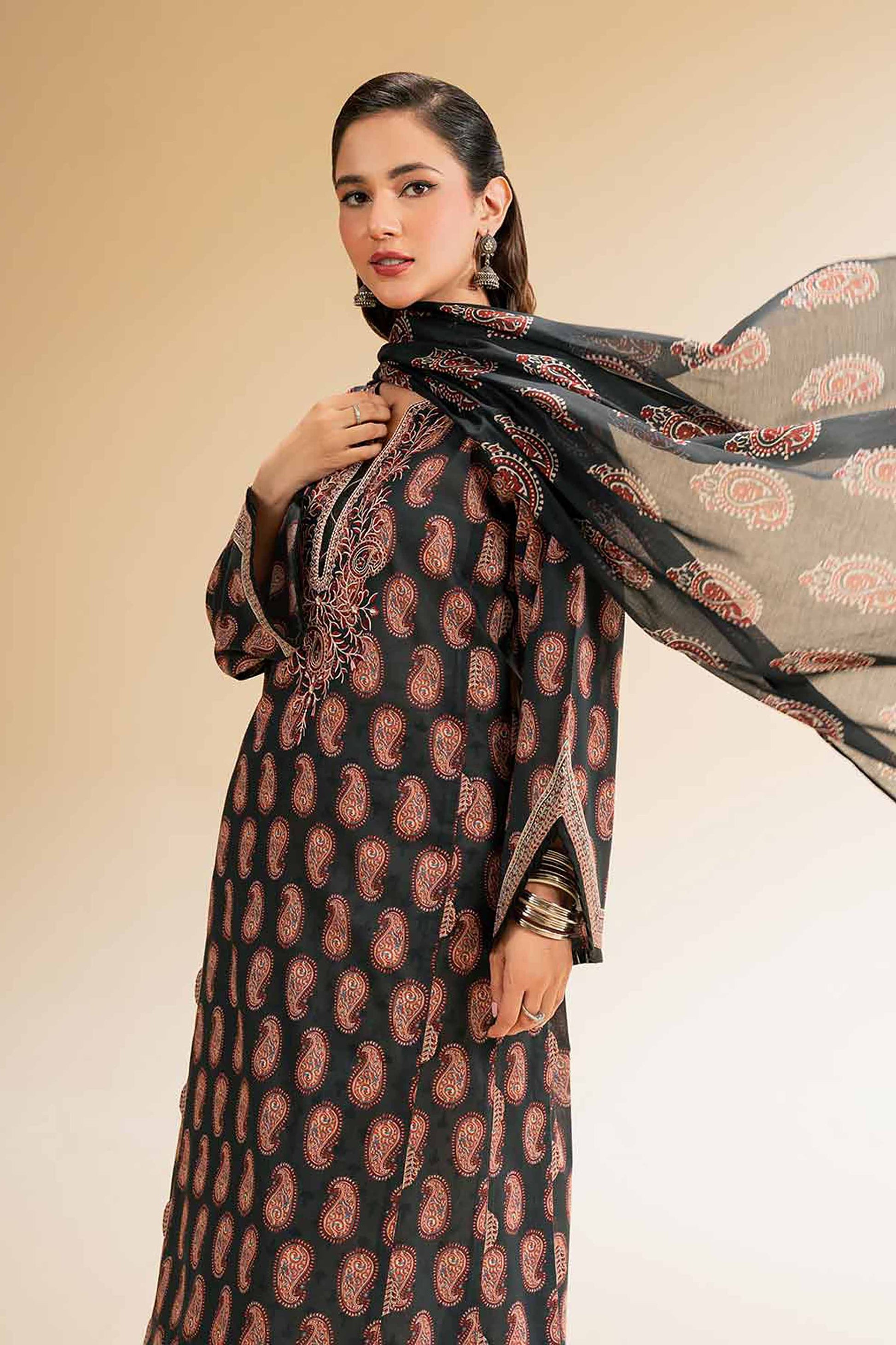 Nishat | Cross Season Edit | 42519175 - Saira Saqlain
