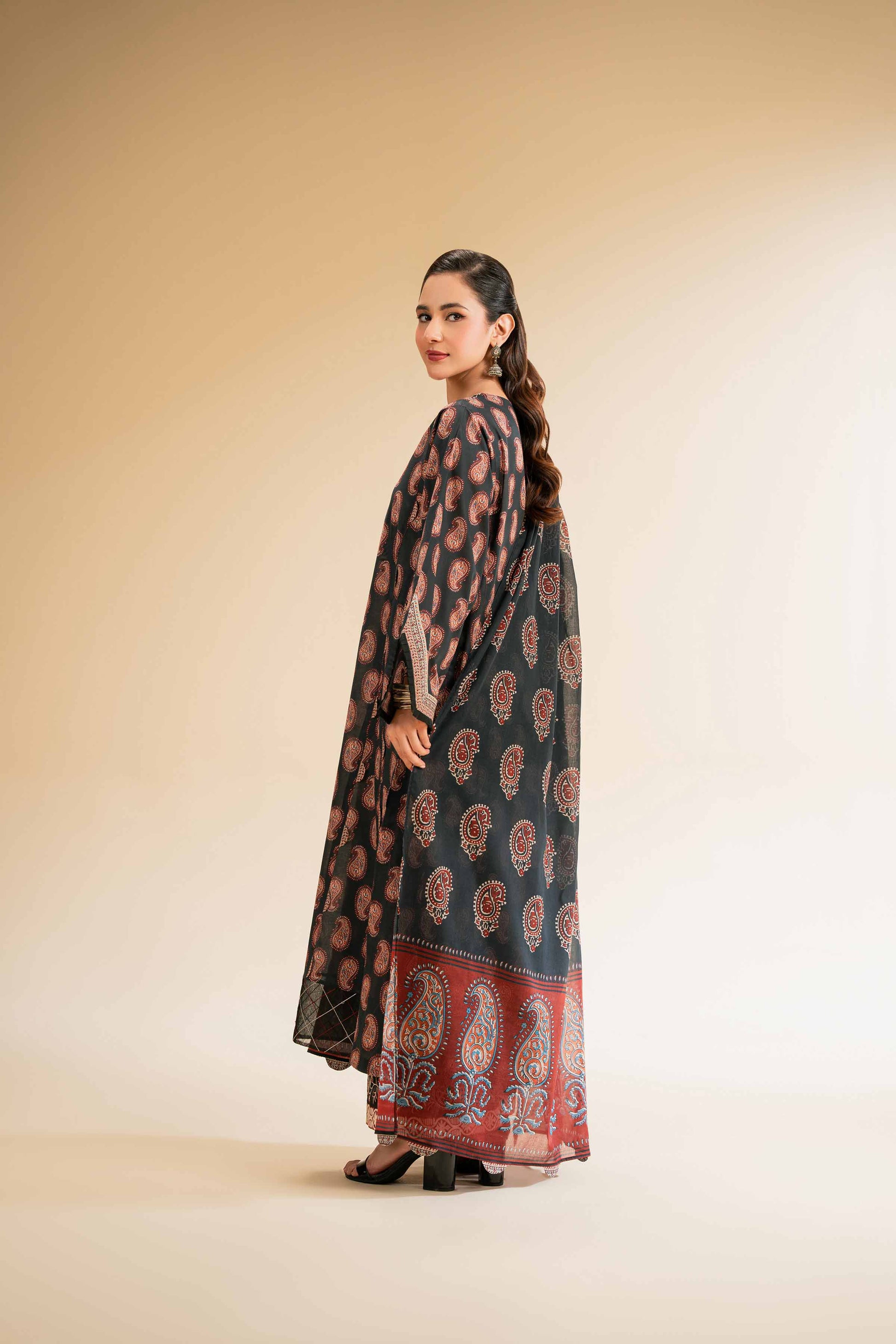 Nishat | Cross Season Edit | 42519175 - Saira Saqlain