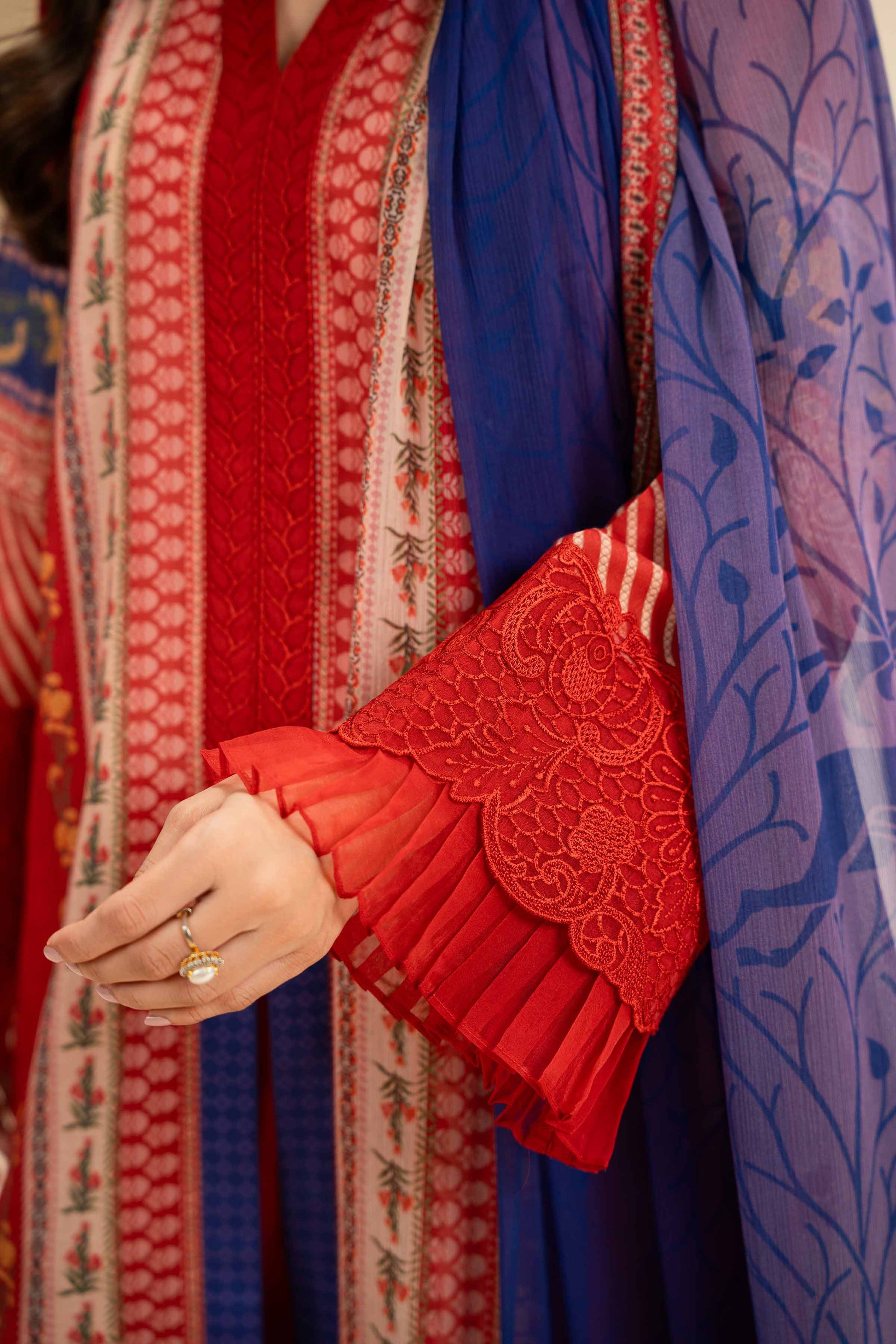 Nishat | Cross Season Edit | 42519396 - Saira Saqlain