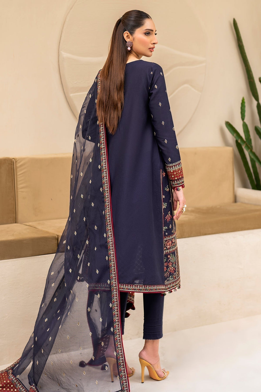 Jazmin | Irish Lawn SS 24 | D6 - Saira Saqlain