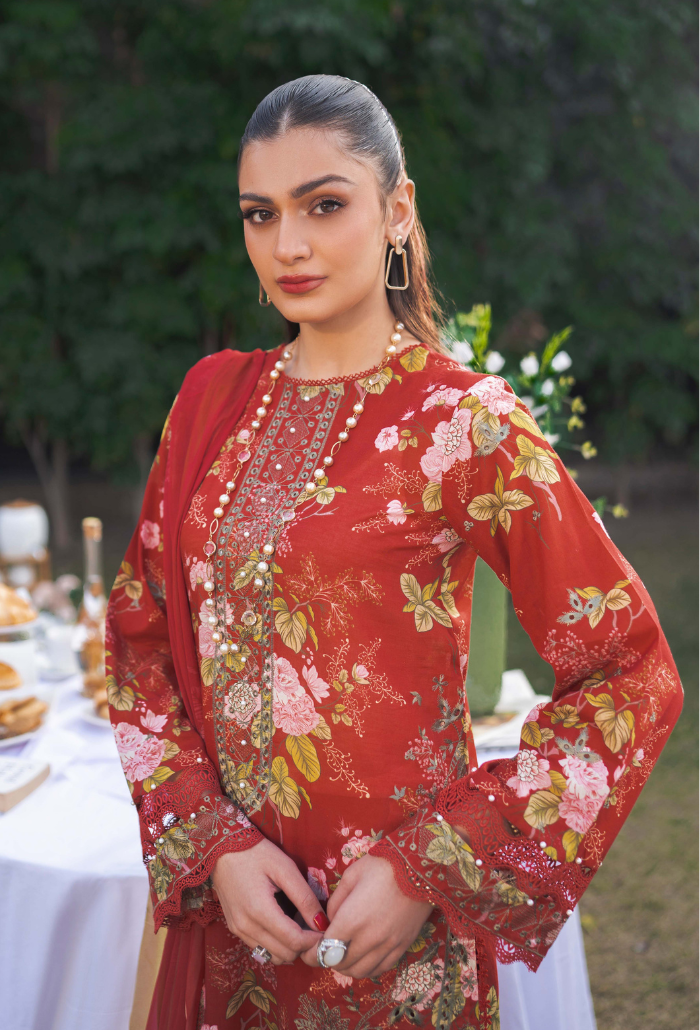 Humdum | Gardenia Lawn 24 | Printkari Lawn PLG 03 - Saira Saqlain