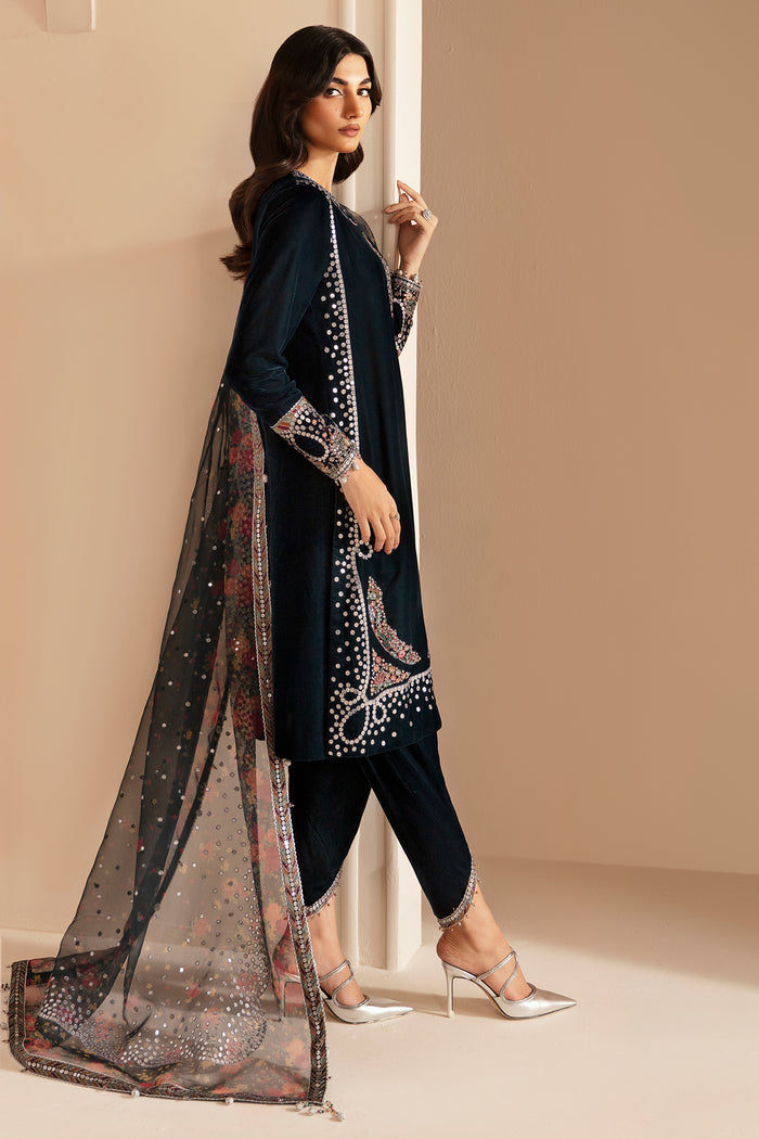 Jazmin | Velvet Edit 24 | VF-2021 - Saira Saqlain