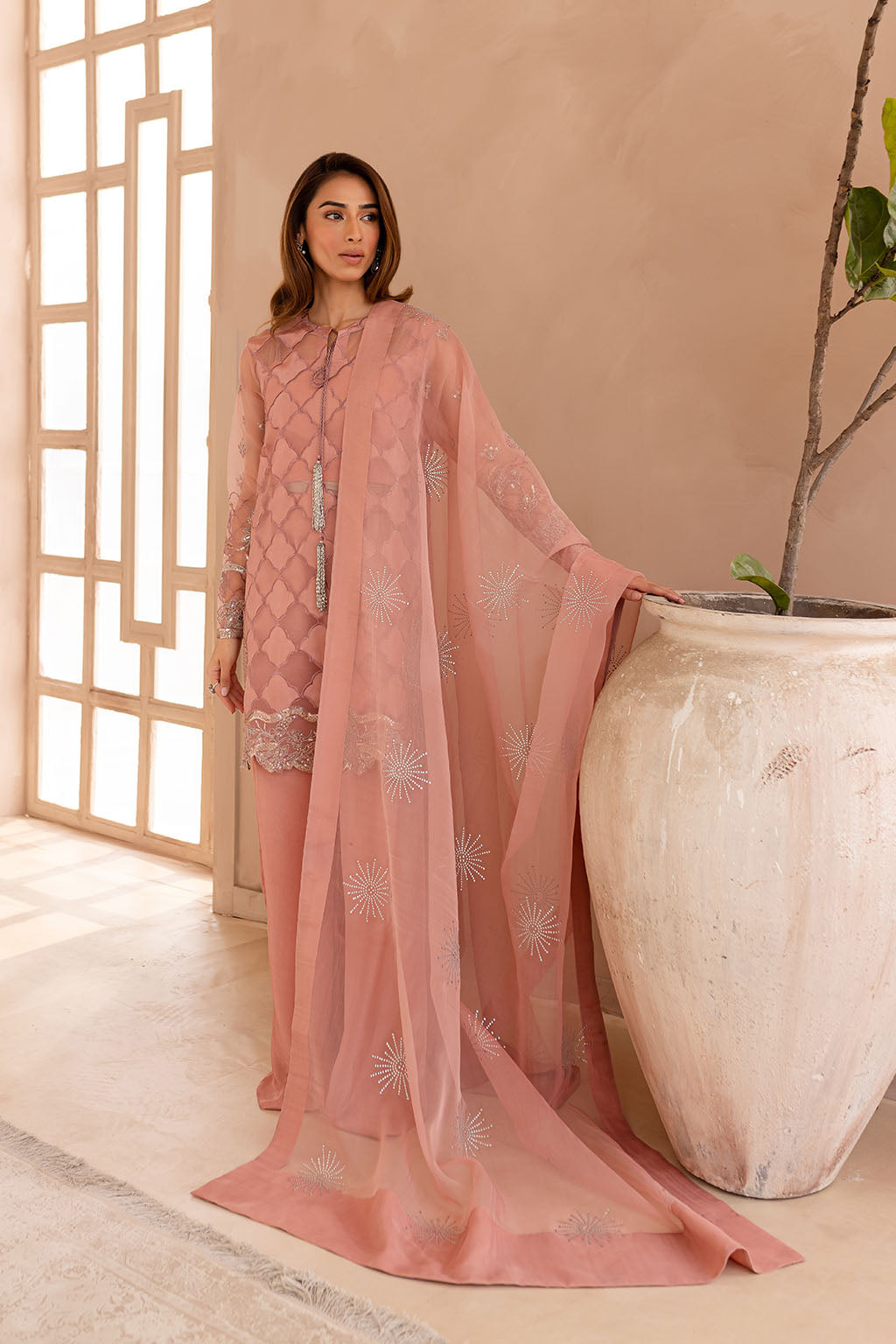 Vanya | Veranda Fromals |  VR-02 -   Ladies Clothes -  Saira Saqlain
