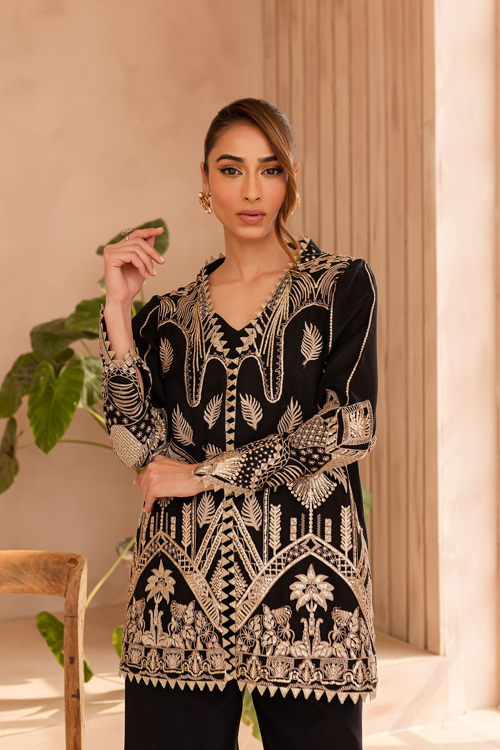 Vanya | Veranda Fromals |  VR-01 -   Ladies Clothes -  Saira Saqlain