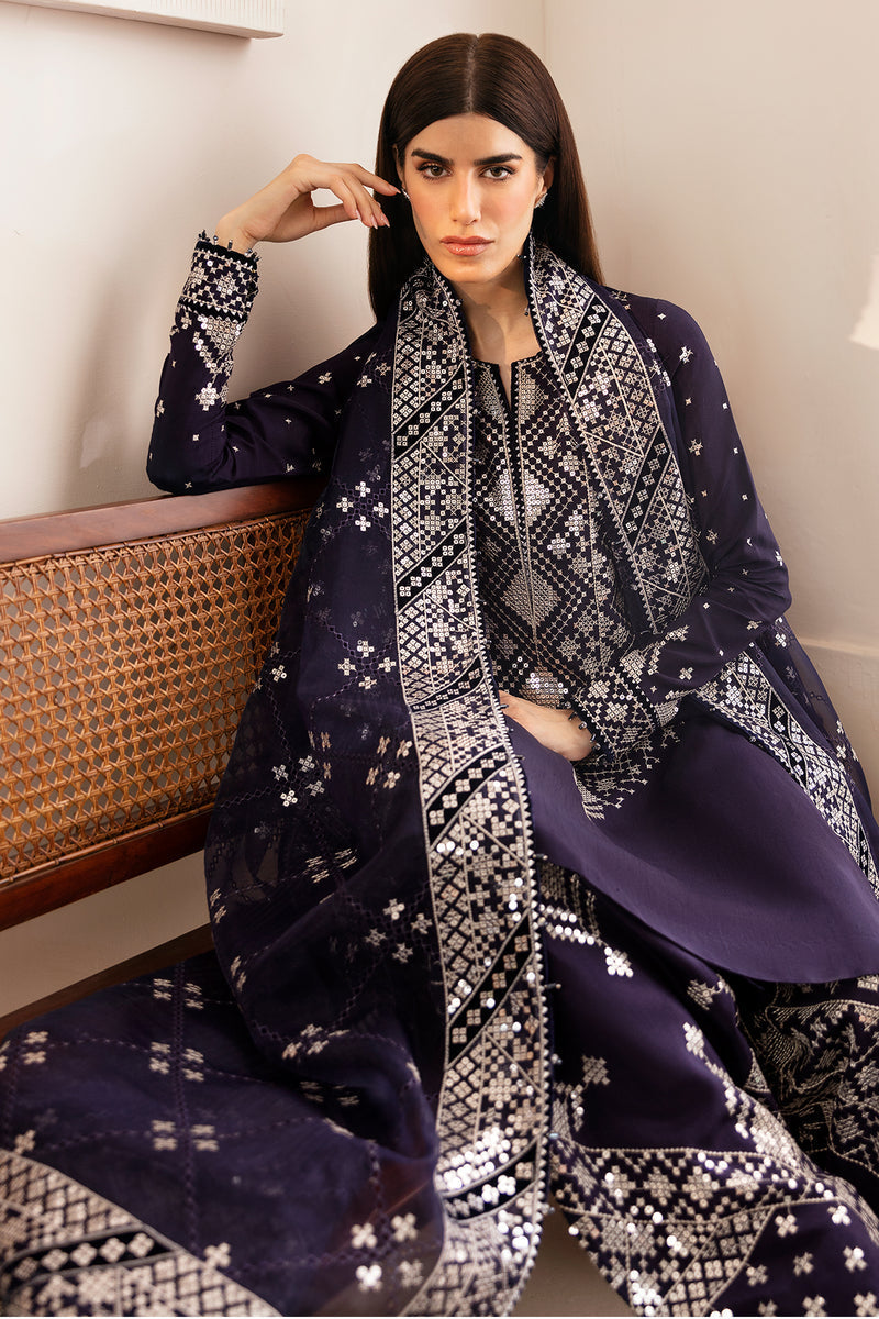 Jazmin | Formals Collection | Raw Silk UR-7030 - Saira Saqlain