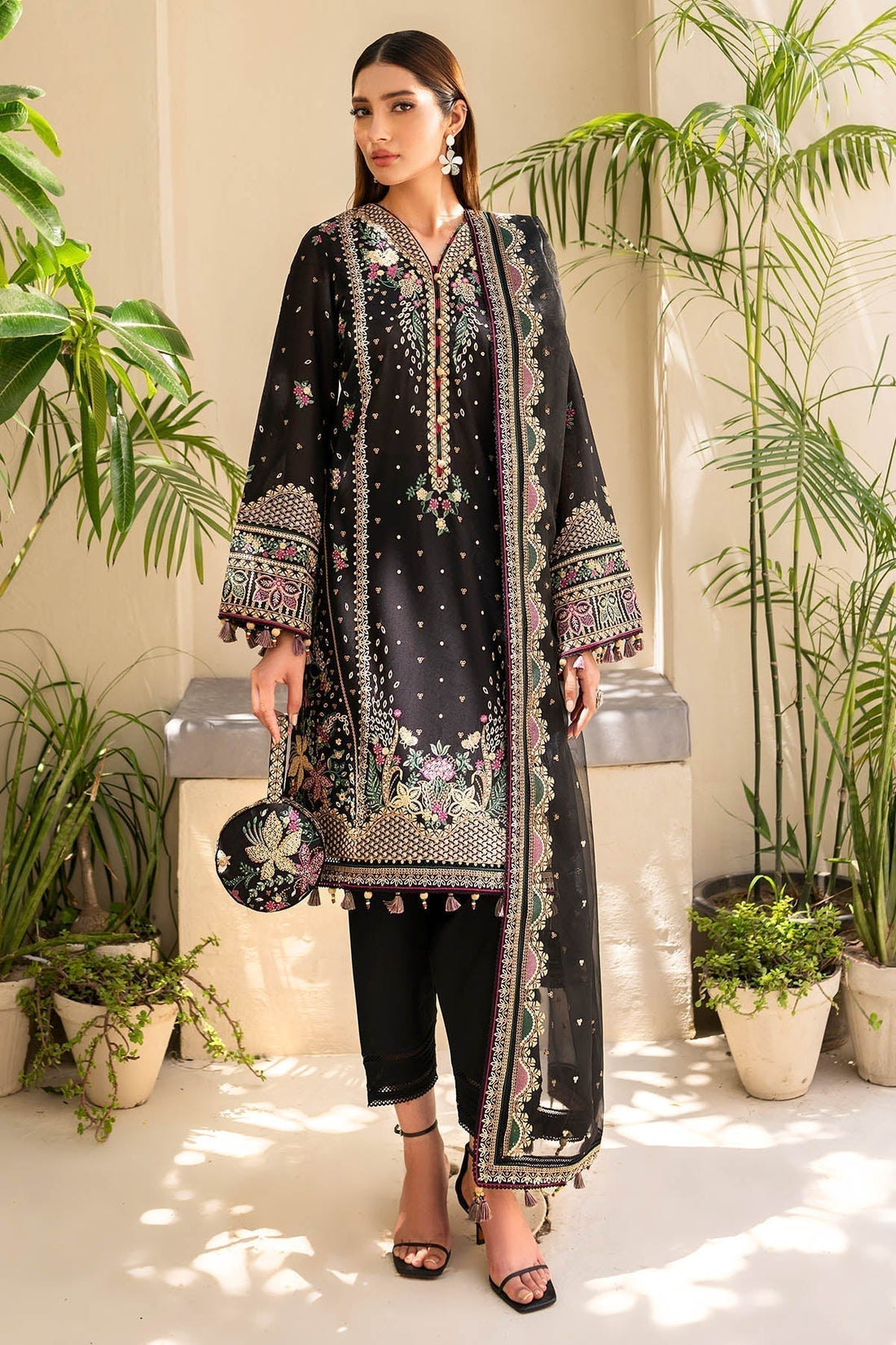 Jazmin | Irish Lawn SS 24 | D4 - Saira Saqlain