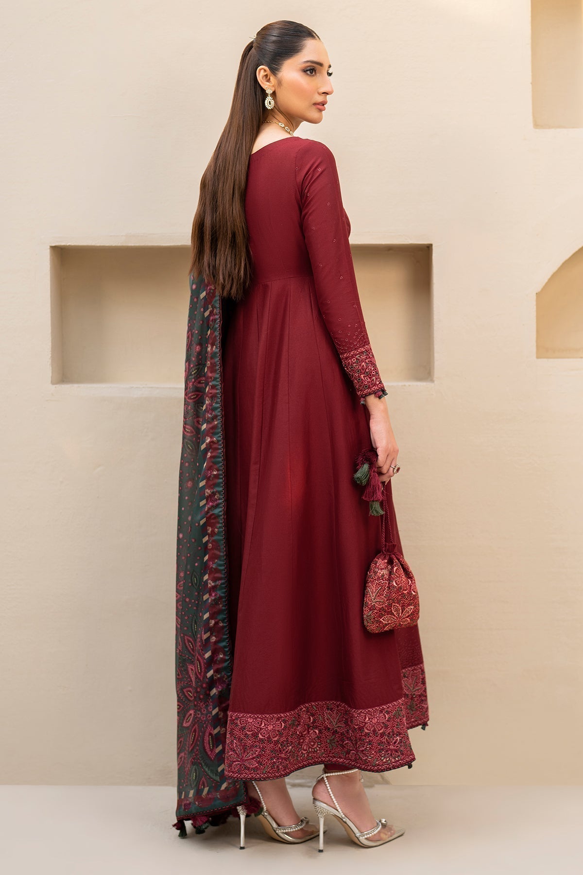 Jazmin | Irish Lawn SS 24 | D7 - Saira Saqlain