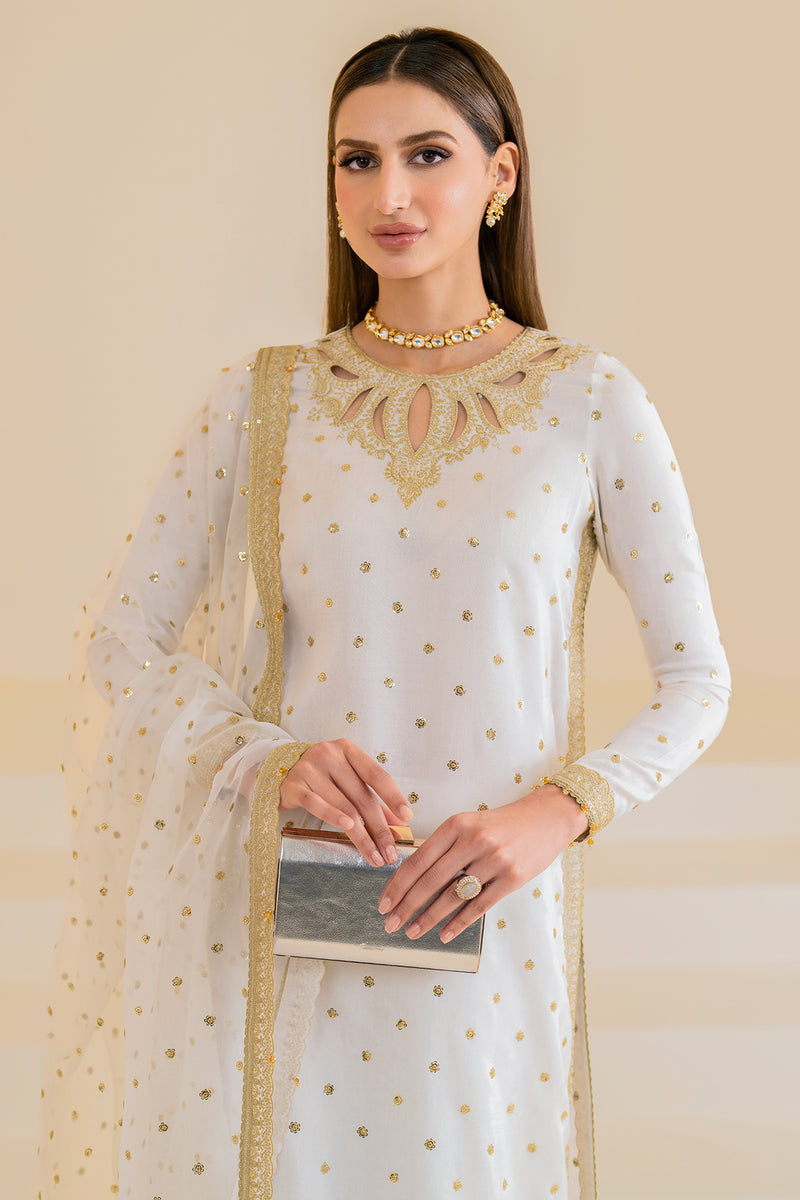 Jazmin | Formals Collection | Raw Silk UR-7020 - Saira Saqlain