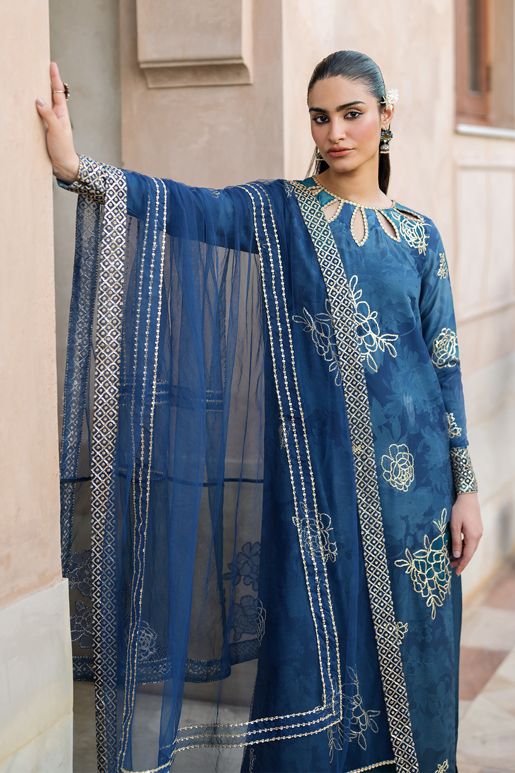 Iznik | Bandhani Formals | UE-331 - Saira Saqlain