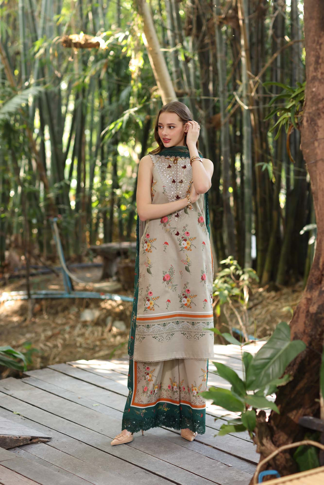 Noor by Saadia Asad | Eid Luxe Printedkari | D4-A -   Ladies Clothes -  Saira Saqlain