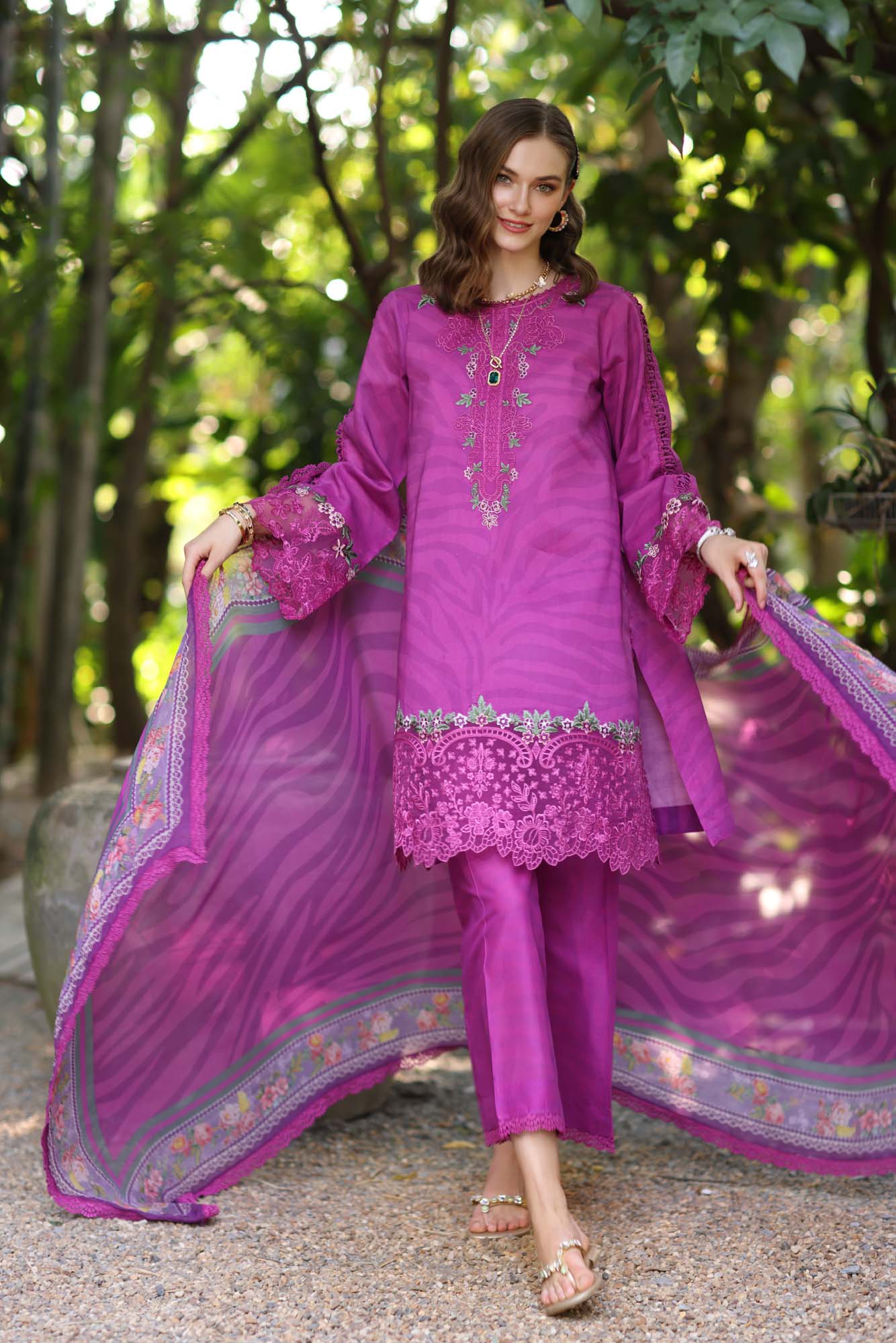 Noor by Saadia Asad | Eid Luxe Printedkari | D1-A -   Ladies Clothes -  Saira Saqlain