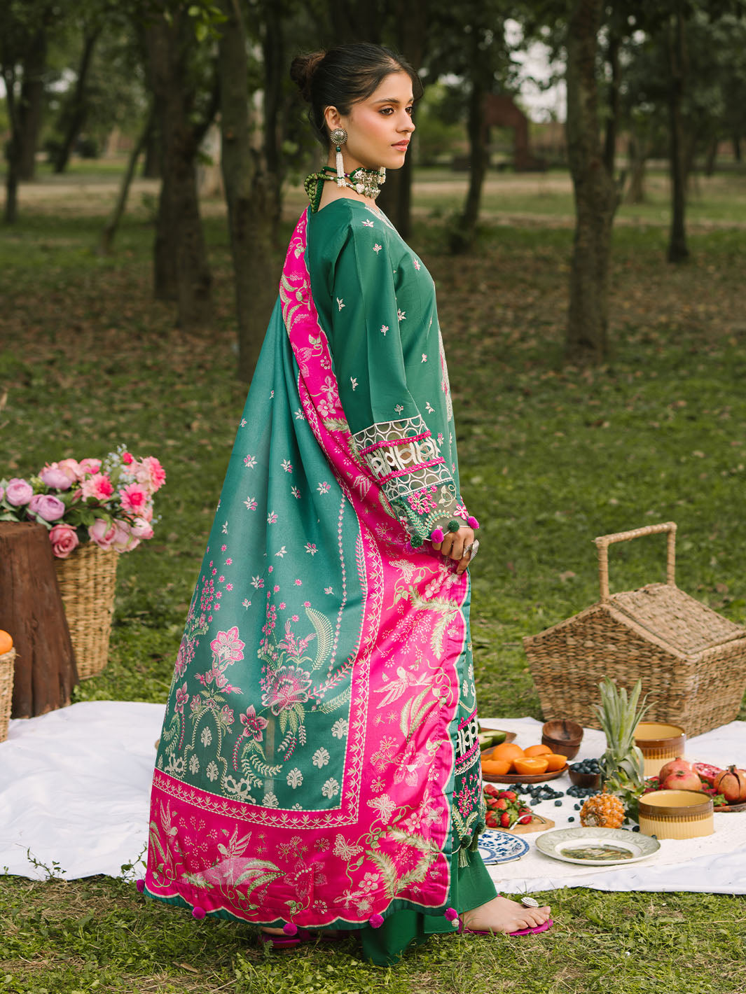 Mahnur | Dahlia Luxury Lawn 25 | Ara -   Ladies Clothes -  Saira Saqlain