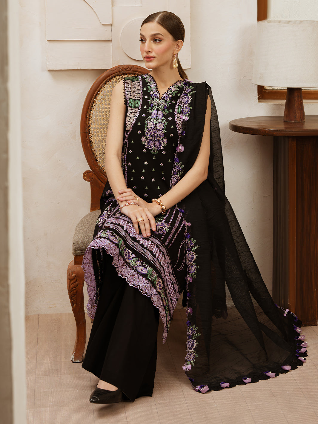 Mahnur | Florence Luxury Lawn 25 | AALEEN -   Ladies Clothes -  Saira Saqlain