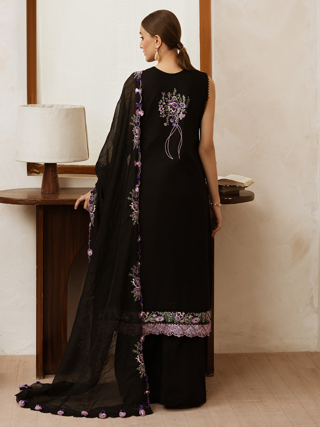Mahnur | Florence Luxury Lawn 25 | AALEEN -   Ladies Clothes -  Saira Saqlain