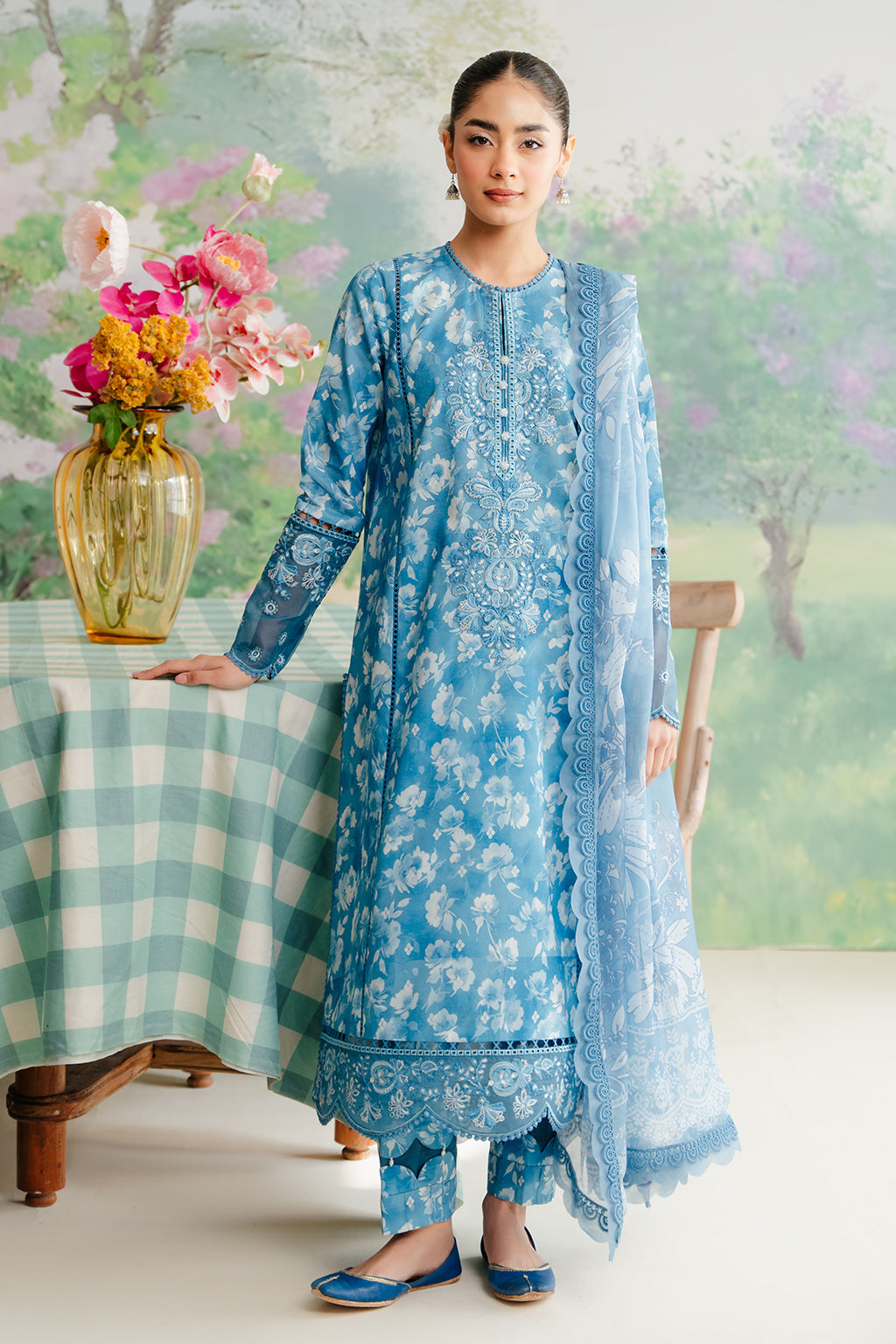 Afrozeh | The Floral Charm | Nigella - Saira Saqlain