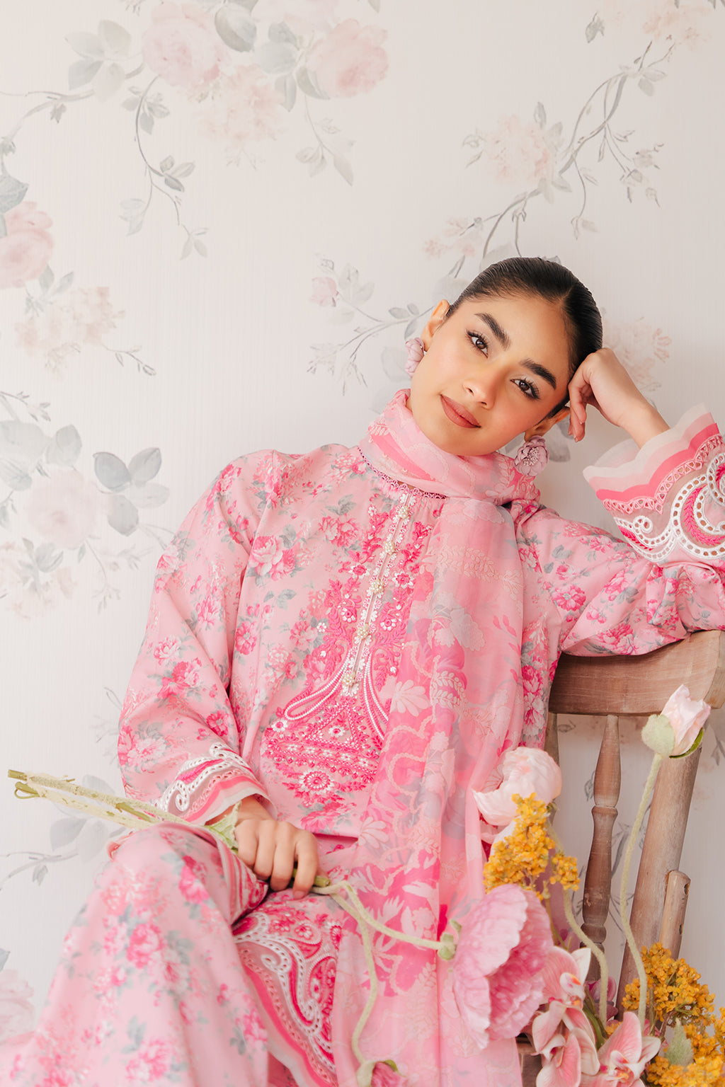 Afrozeh | The Floral Charm | Begonia - Saira Saqlain