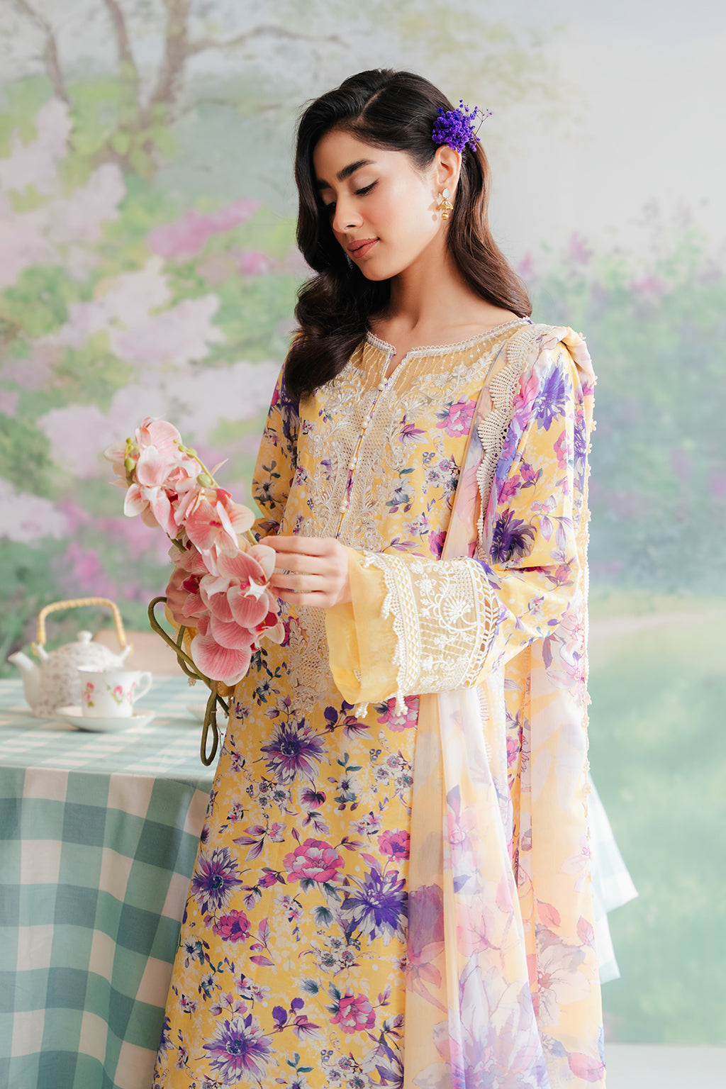 Afrozeh | The Floral Charm | Tuscany - Saira Saqlain