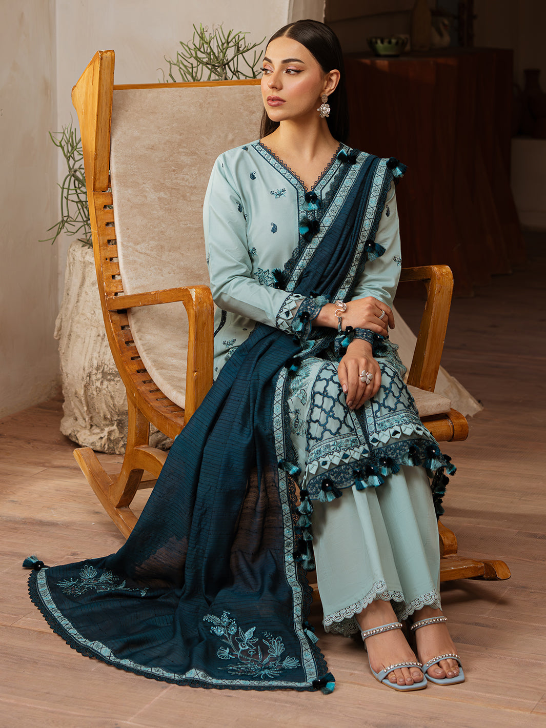 Mahnur | Florence Luxury Lawn 25 | AIYLEEN -   Ladies Clothes -  Saira Saqlain