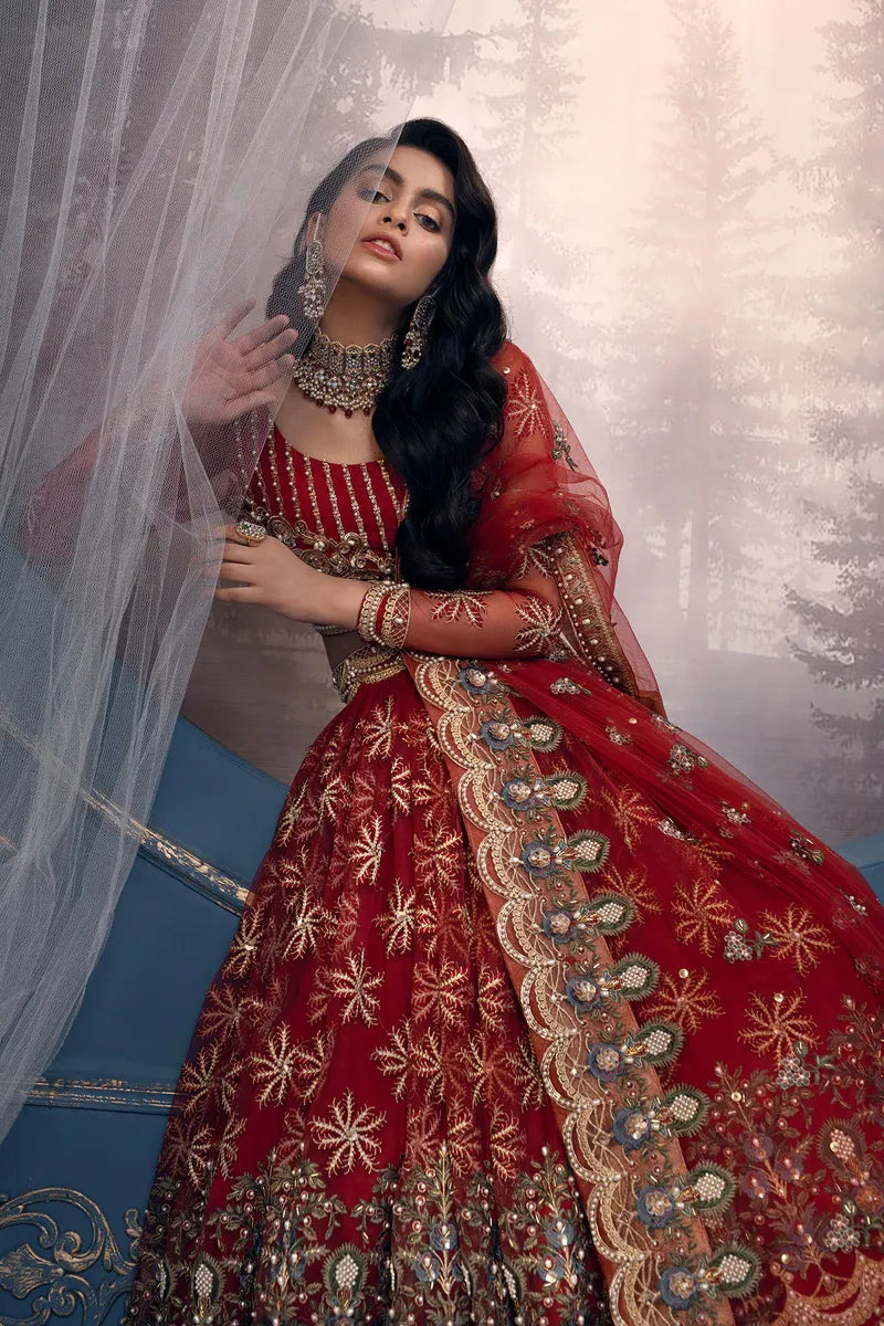 Akbar Aslam | Orphic Bridals | CONSTELLATION - Saira Saqlain