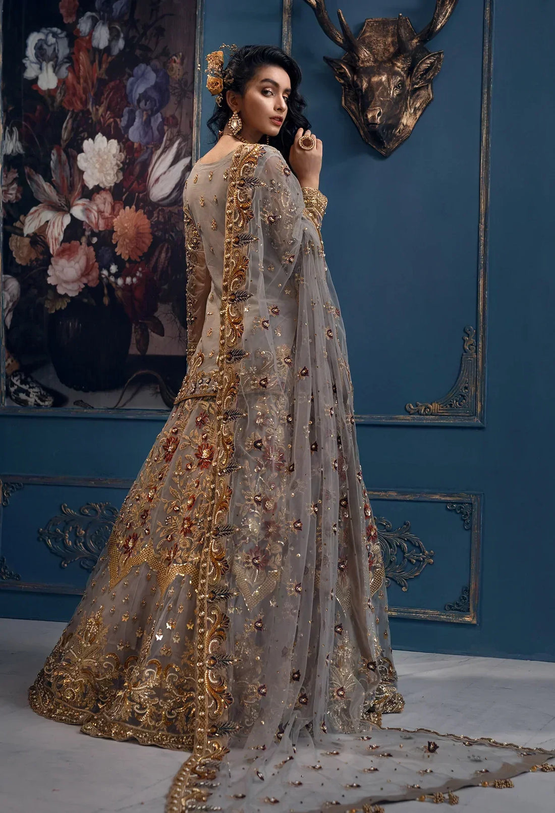 Akbar Aslam | Orphic Bridals | Queen Bee - Saira Saqlain