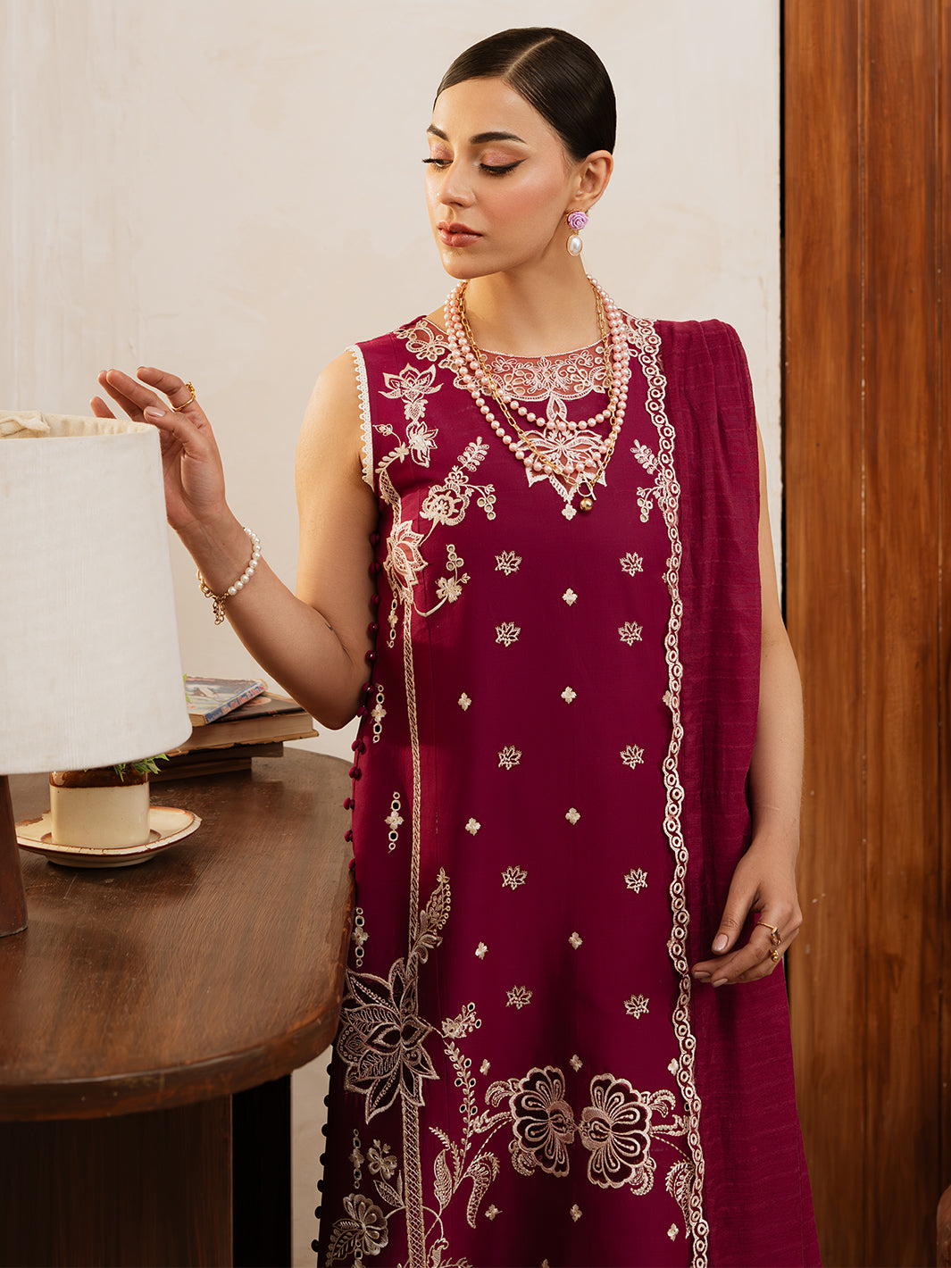 Mahnur | Florence Luxury Lawn 25 | ARLEEN -   Ladies Clothes -  Saira Saqlain