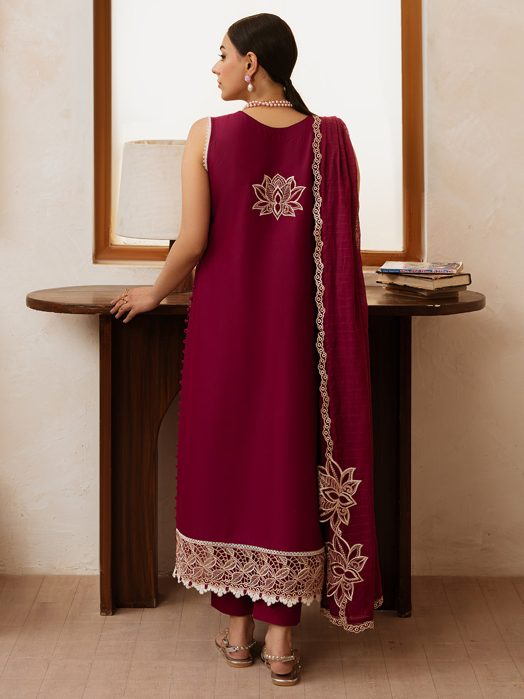 Mahnur | Florence Luxury Lawn 25 | ARLEEN -   Ladies Clothes -  Saira Saqlain