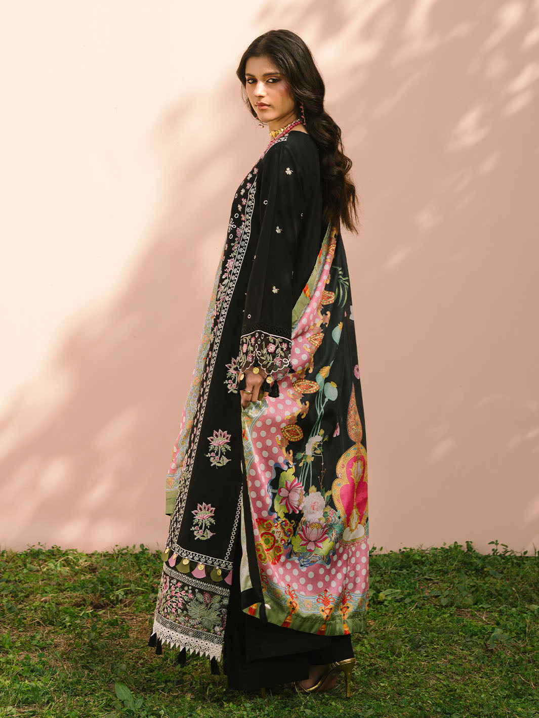 Mahnur | Dahlia Luxury Lawn 25 | Aurora -   Ladies Clothes -  Saira Saqlain