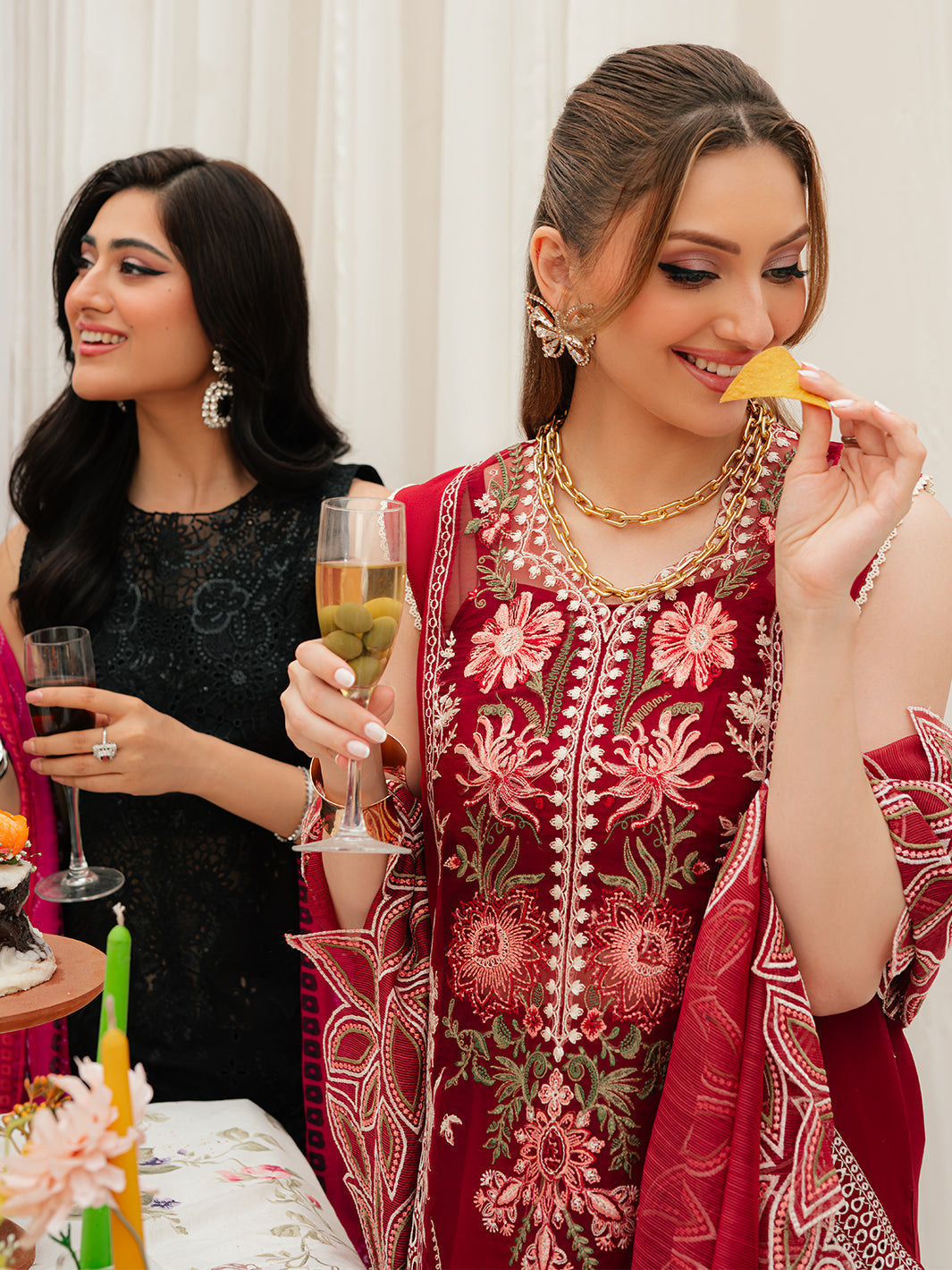 Mahnur | Allenura Luxury Lawn 24 | CELESTIAL - Saira Saqlain