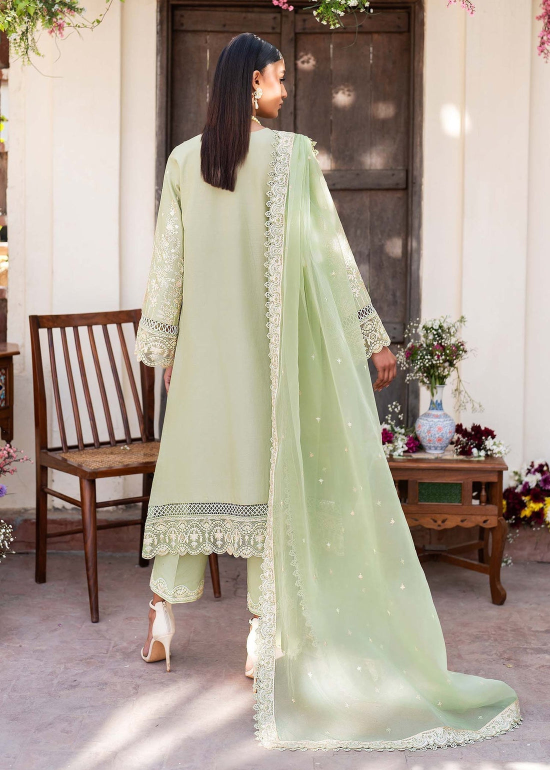 Akbar Aslam | Pret Lawn | CHIC - Saira Saqlain