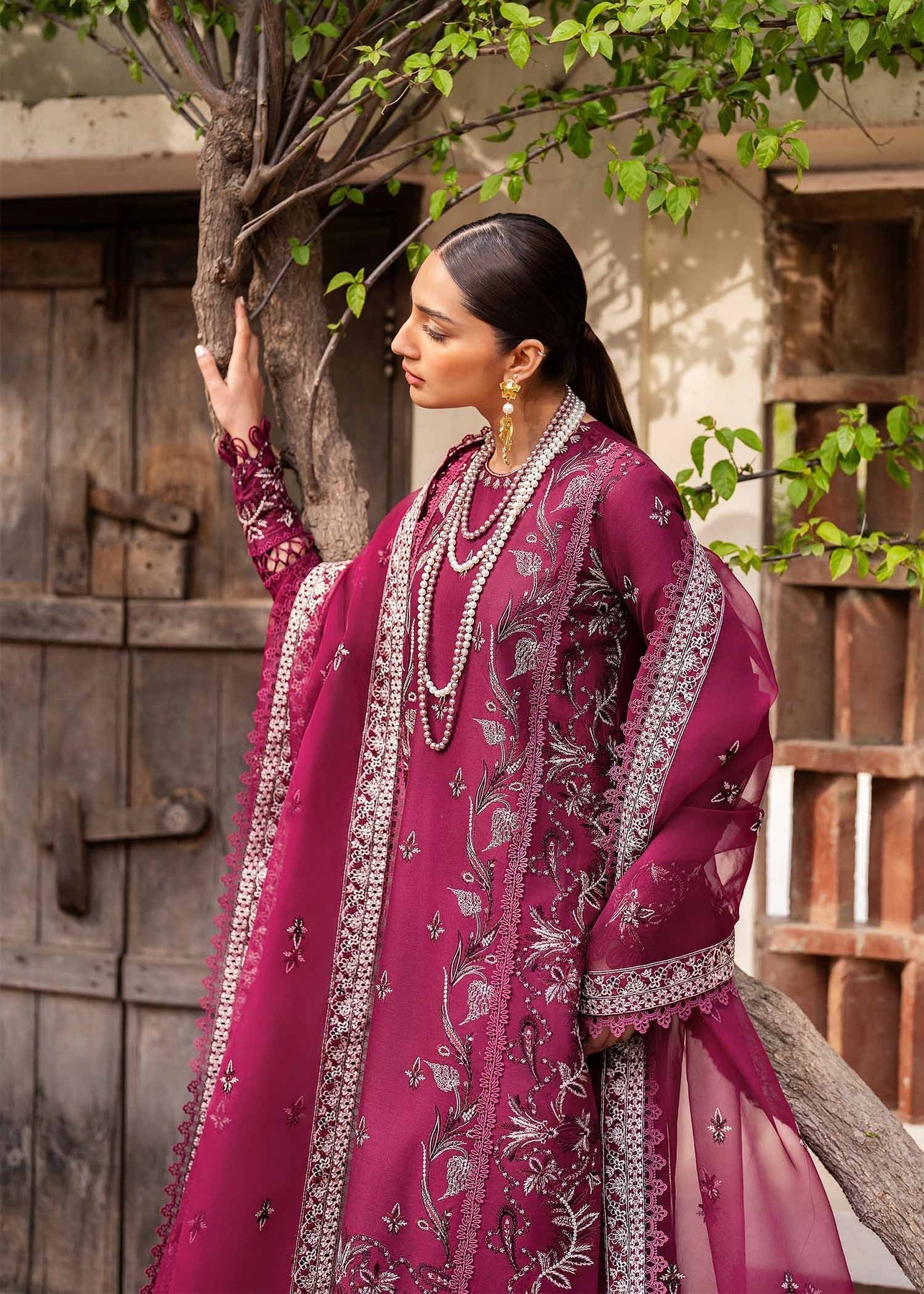 Akbar Aslam | Pret Lawn | PRESTIGE - Saira Saqlain