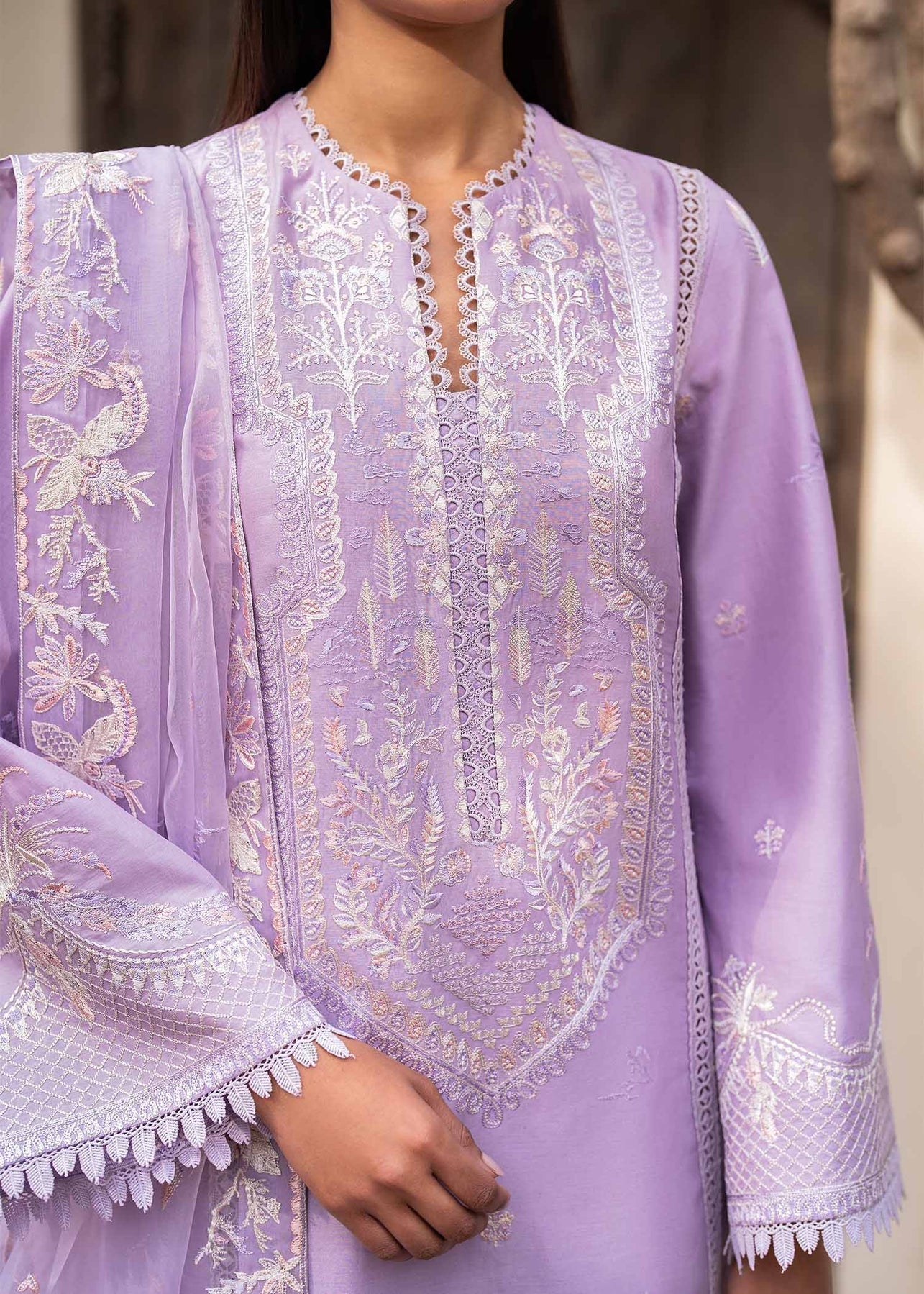 Akbar Aslam | Pret Lawn | CALIN - Saira Saqlain
