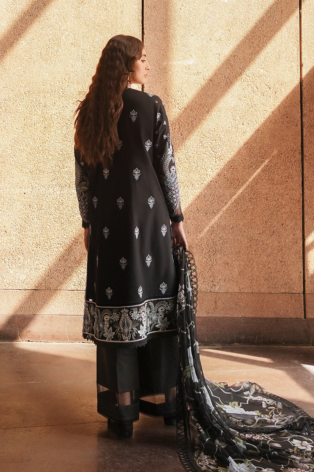 Afrozeh | Chikankari Lawn 24 | Caviar - Saira Saqlain