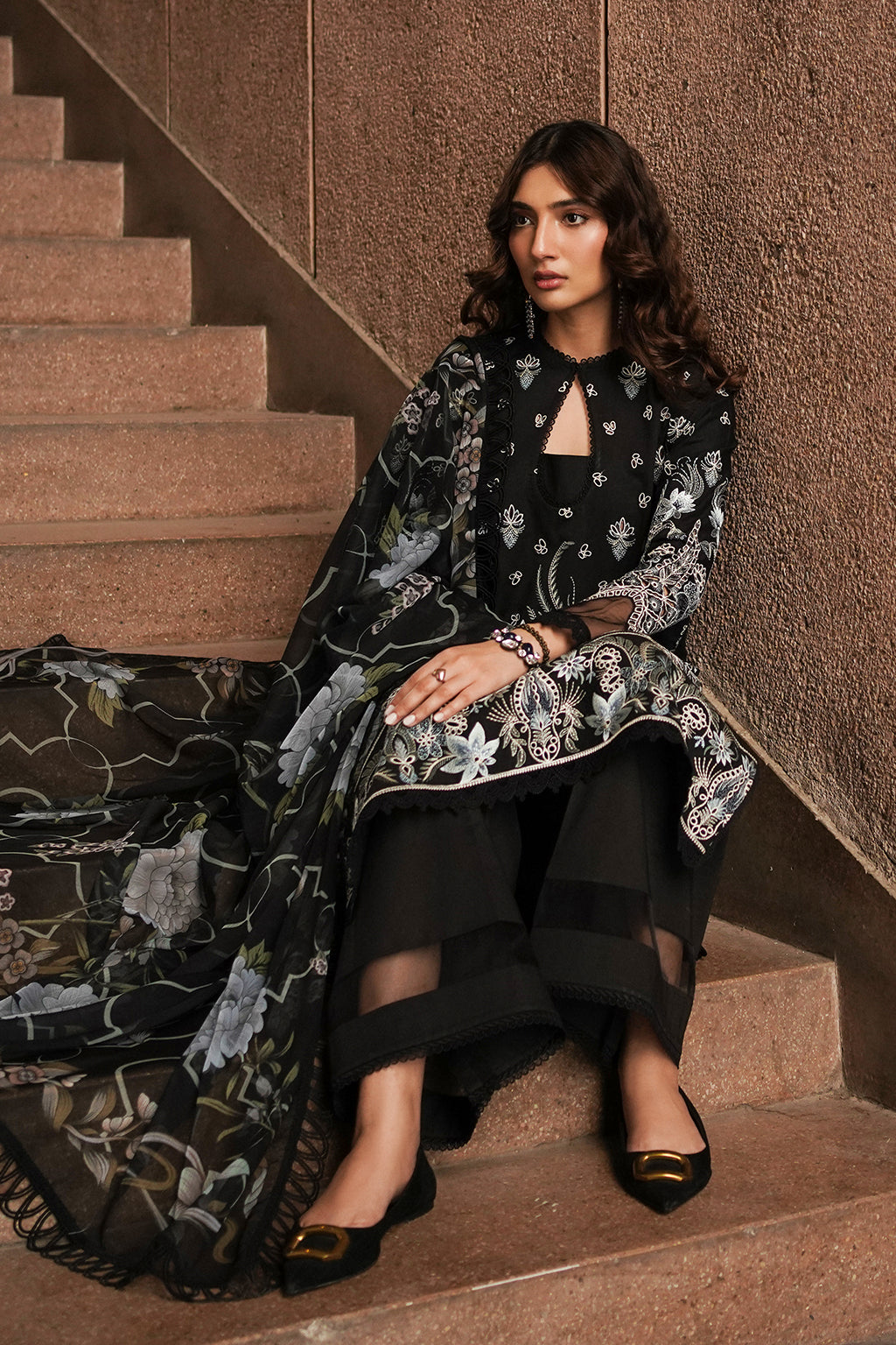 Afrozeh | Chikankari Lawn 24 | Caviar - Saira Saqlain