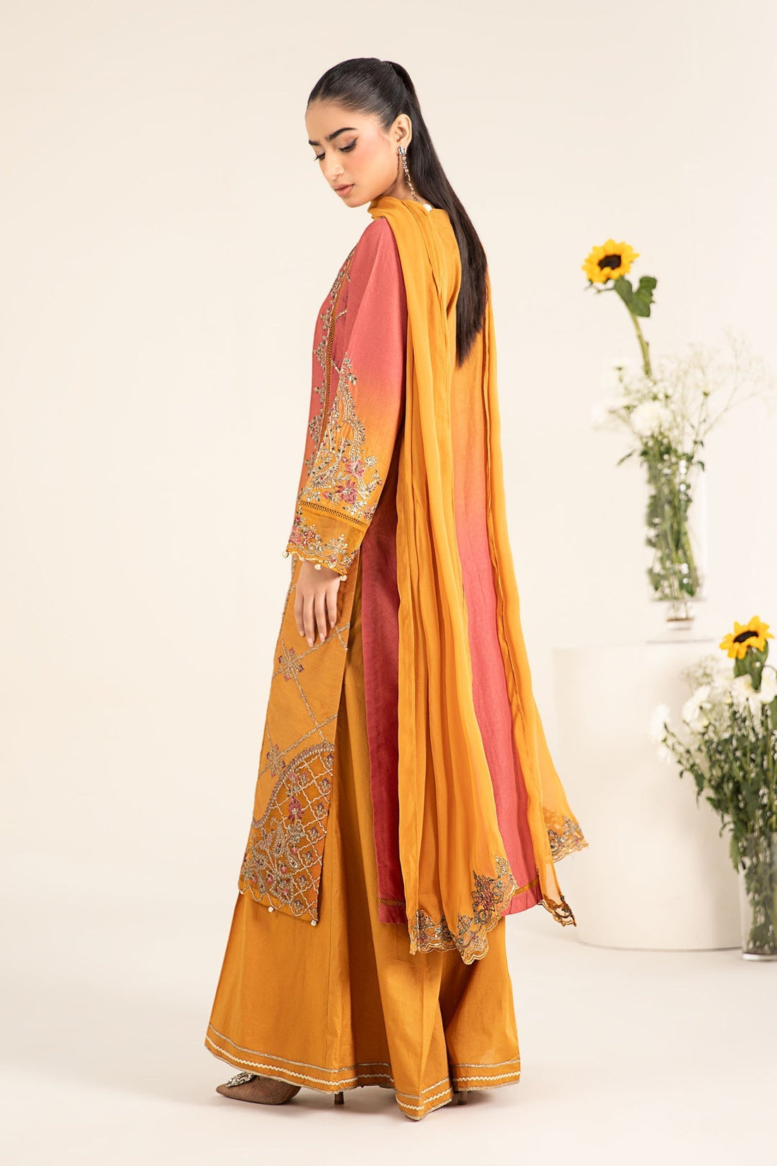 Maria B | Casual Pret 25 | DW-EF25-71 - Saira Saqlain