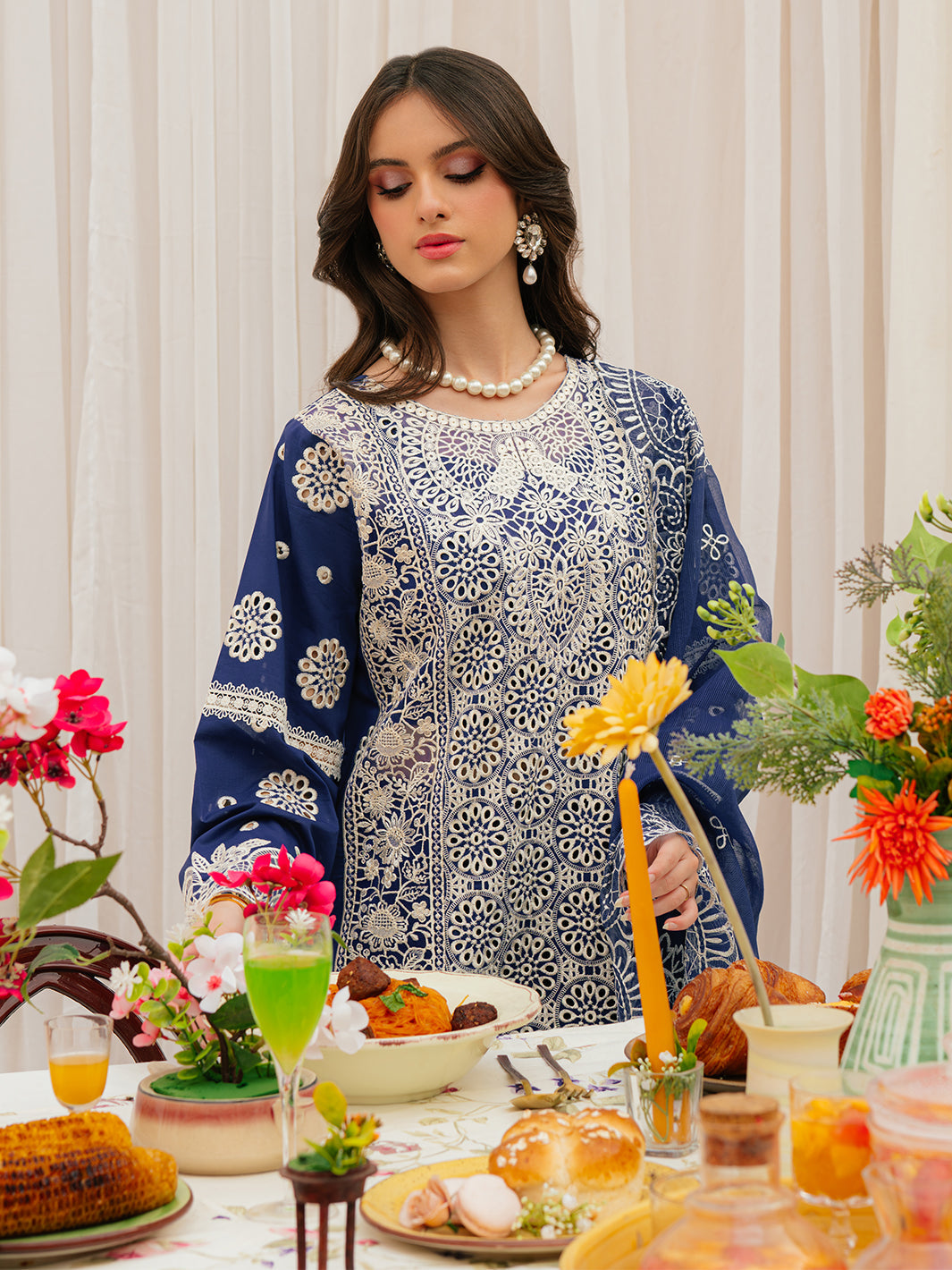 Mahnur | Allenura Luxury Lawn 24 | ELYSIUM - Saira Saqlain