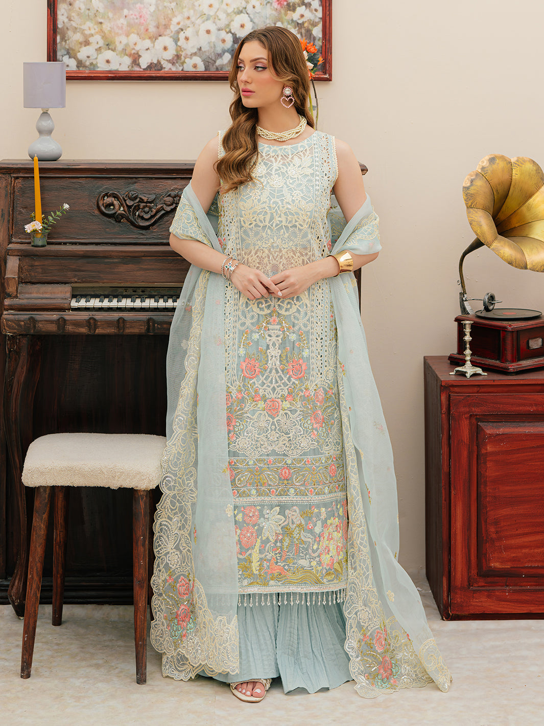 Mahnur | Allenura Luxury Lawn 24 | ELYSSA - Saira Saqlain