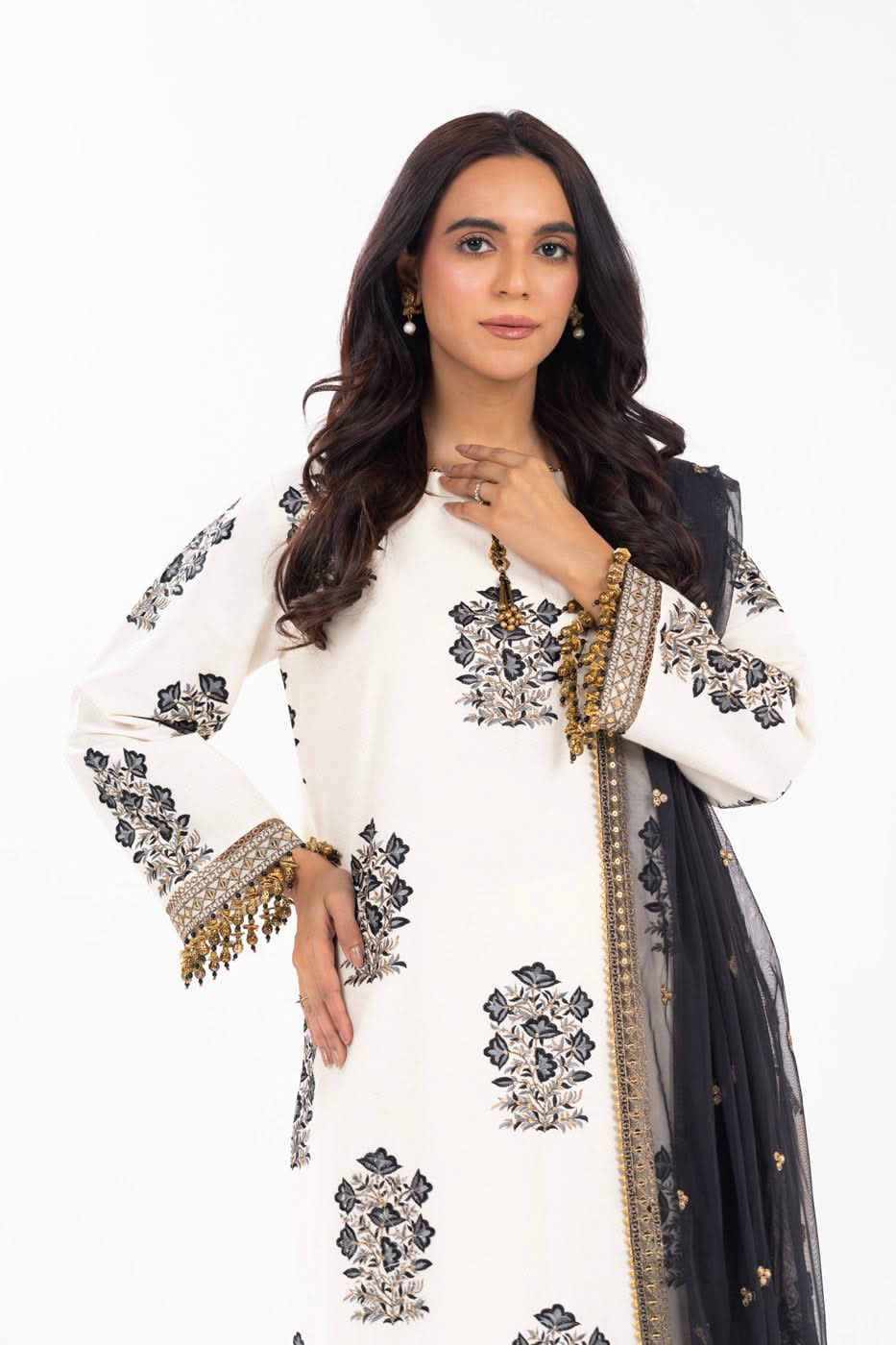 AlKaram | Festive Summer 25 | FC-30M-25-Off White -   Ladies Clothes -  Saira Saqlain
