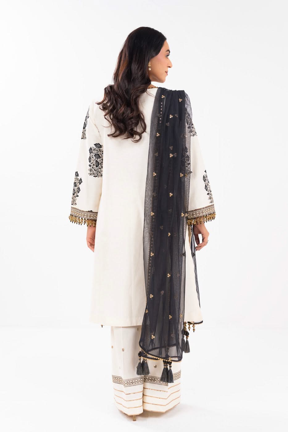 AlKaram | Festive Summer 25 | FC-30M-25-Off White -   Ladies Clothes -  Saira Saqlain