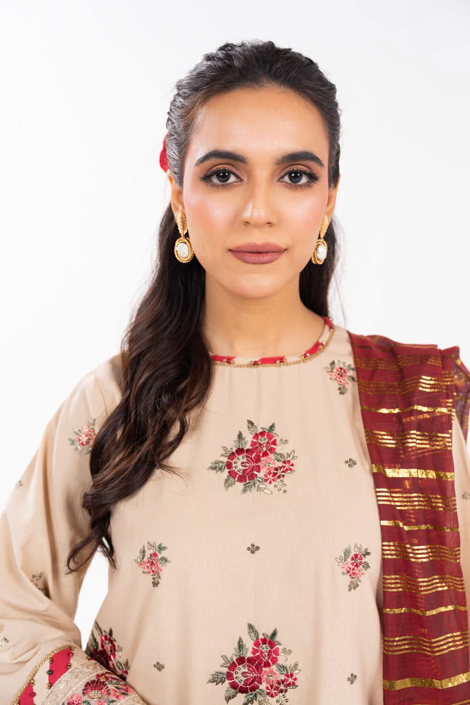 AlKaram | Festive Summer 25 | FC-35N-25-Beige -   Ladies Clothes -  Saira Saqlain