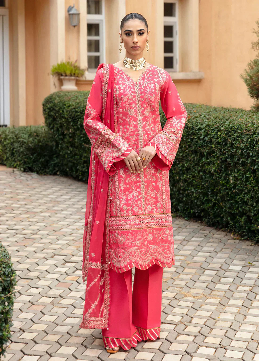 Gulaal | Luxury Lawn 24 | ALESSIA (GL-LL-24V1-06) - Saira Saqlain