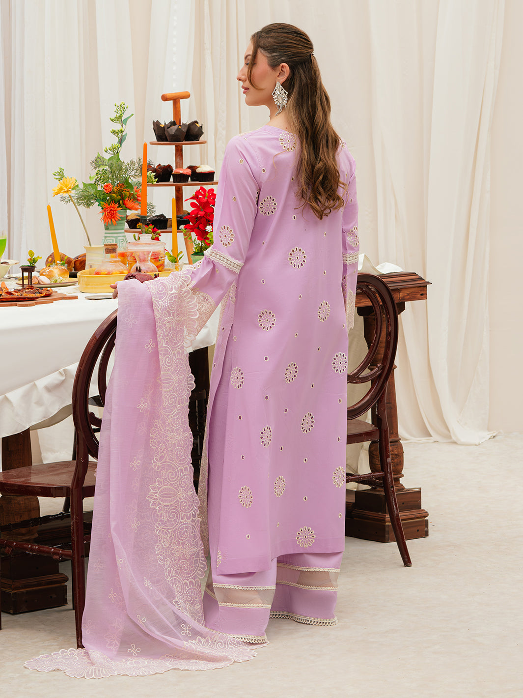 Mahnur | Allenura Luxury Lawn 24 | HARMONY - Saira Saqlain
