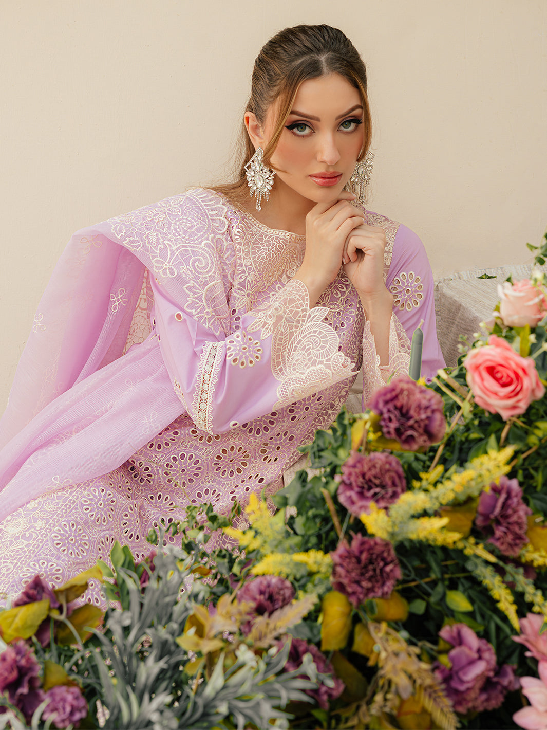 Mahnur | Allenura Luxury Lawn 24 | HARMONY - Saira Saqlain